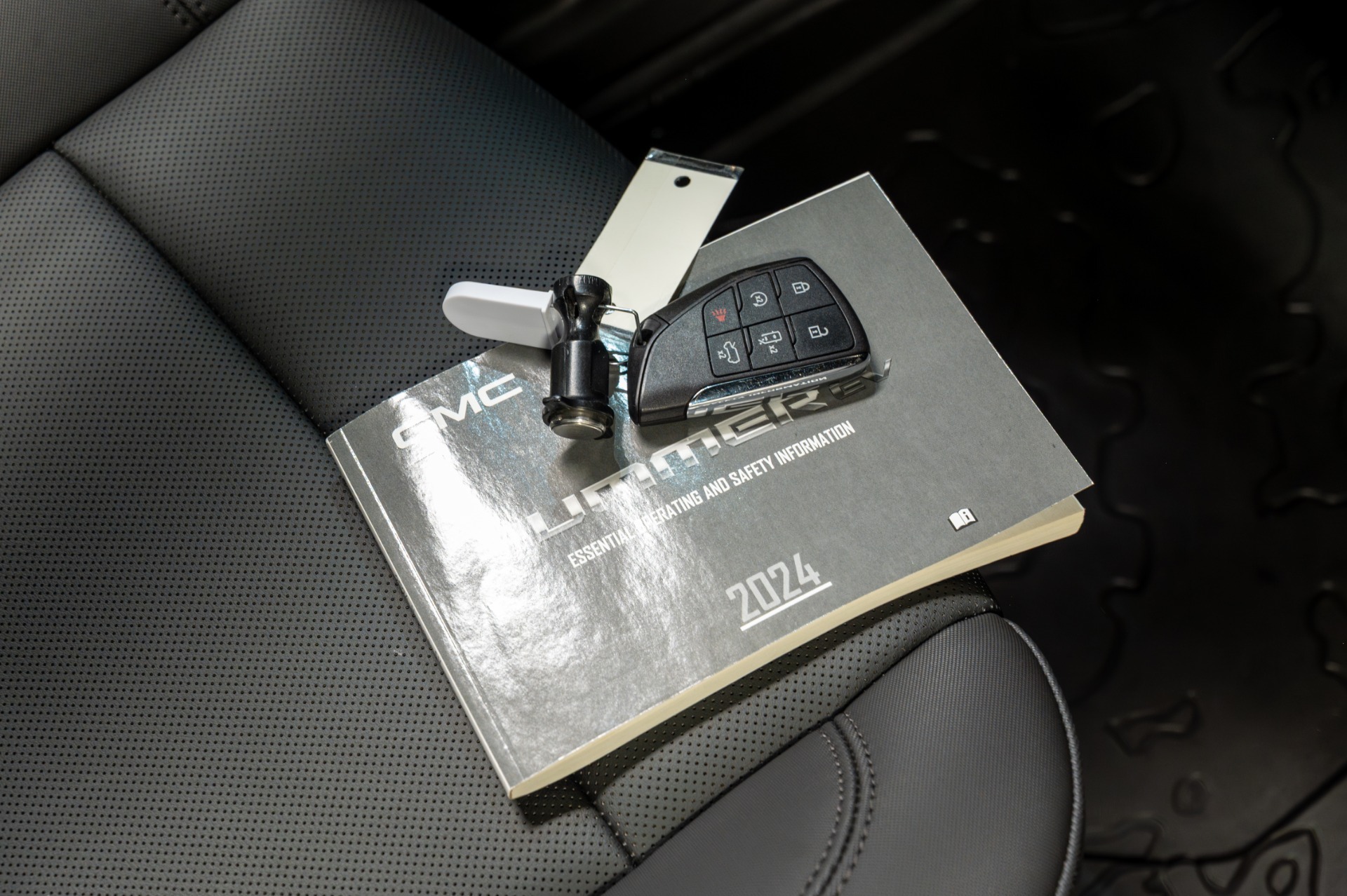 2024 GMC Hummer Omega Edition