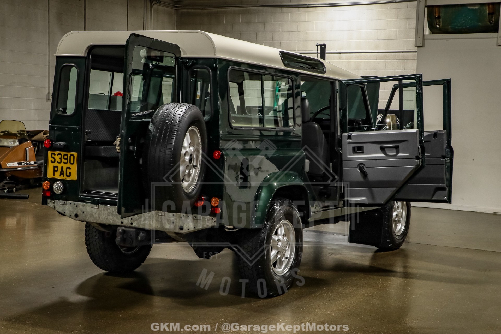 1998 Land Rover Defender 110