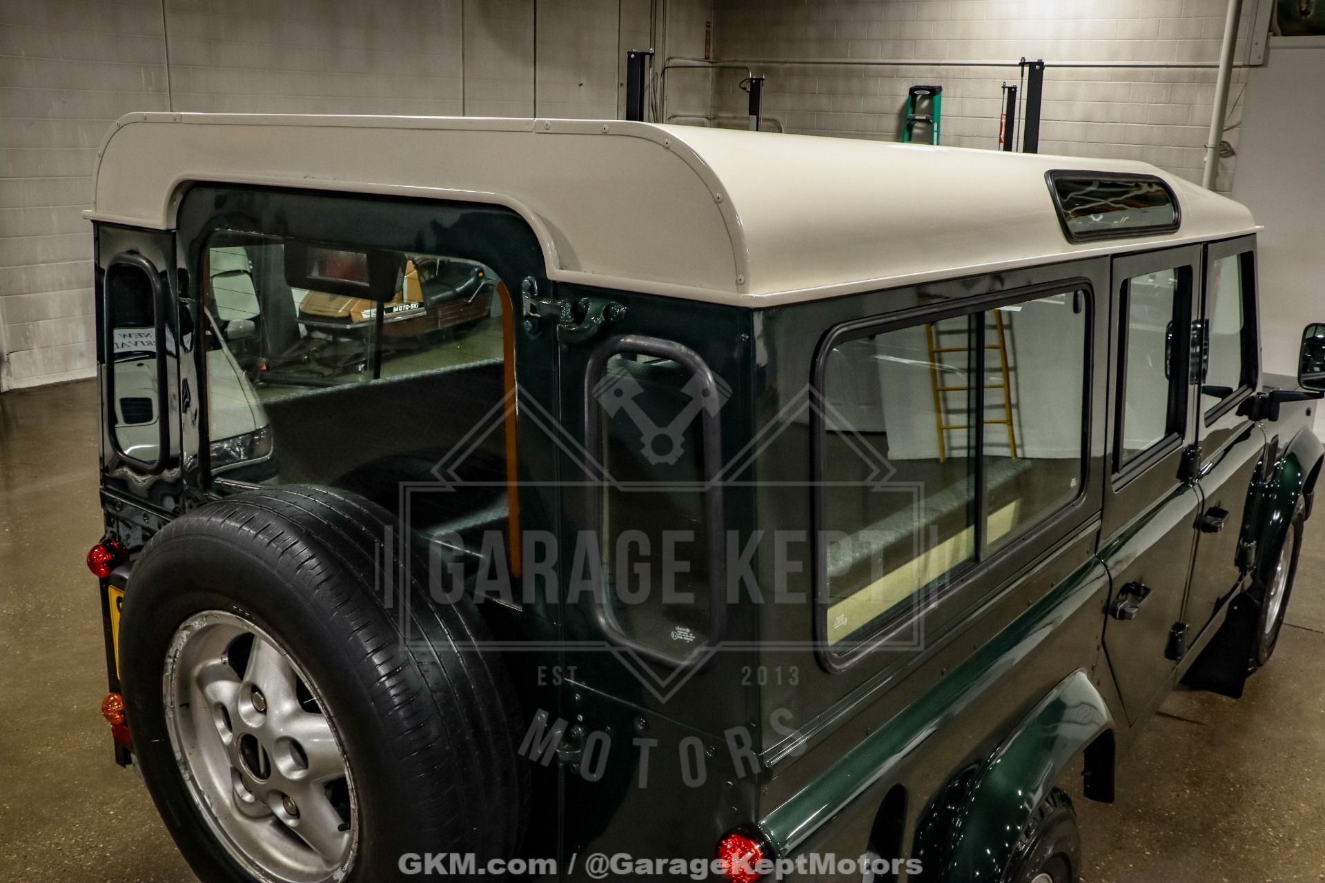 1998 Land Rover Defender 110