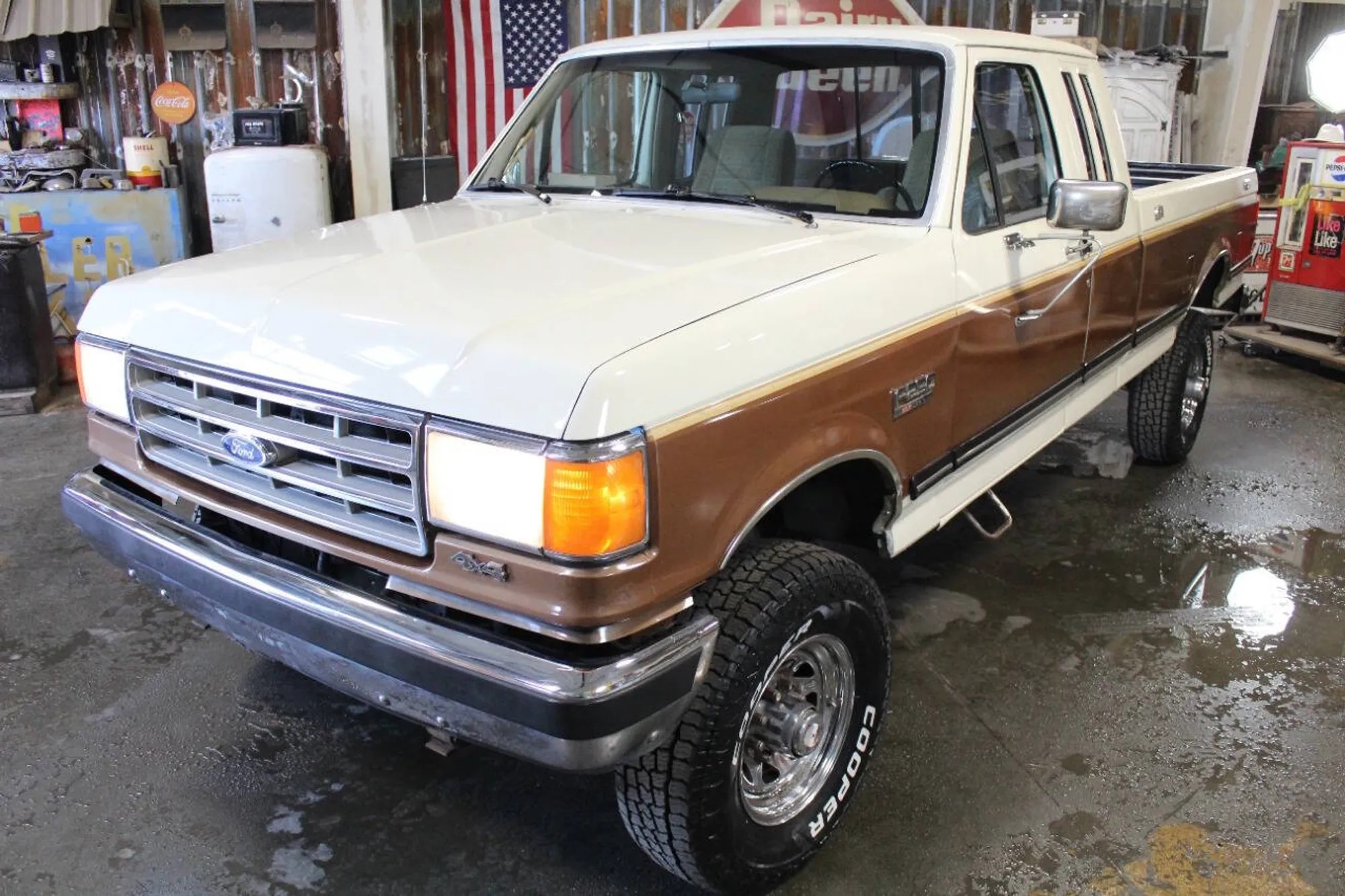 1987 Ford F-250 XLT Lariat