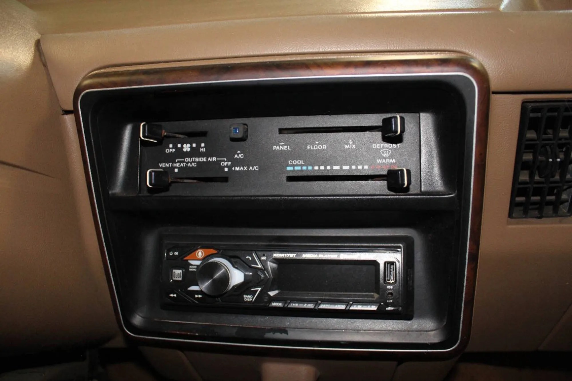 1987 Ford F-250 XLT Lariat