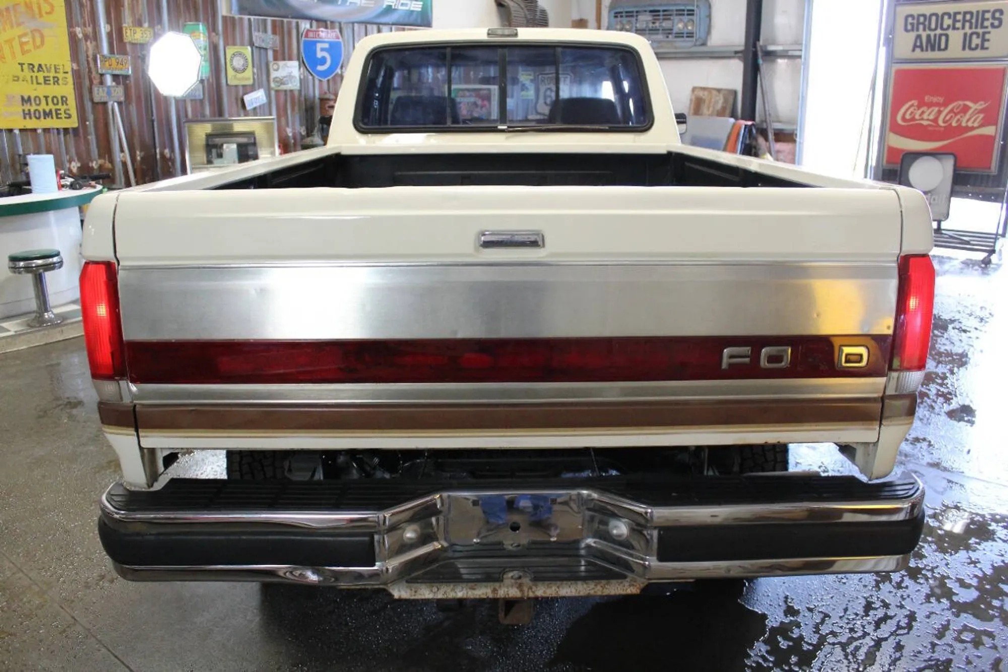 1987 Ford F-250 XLT Lariat