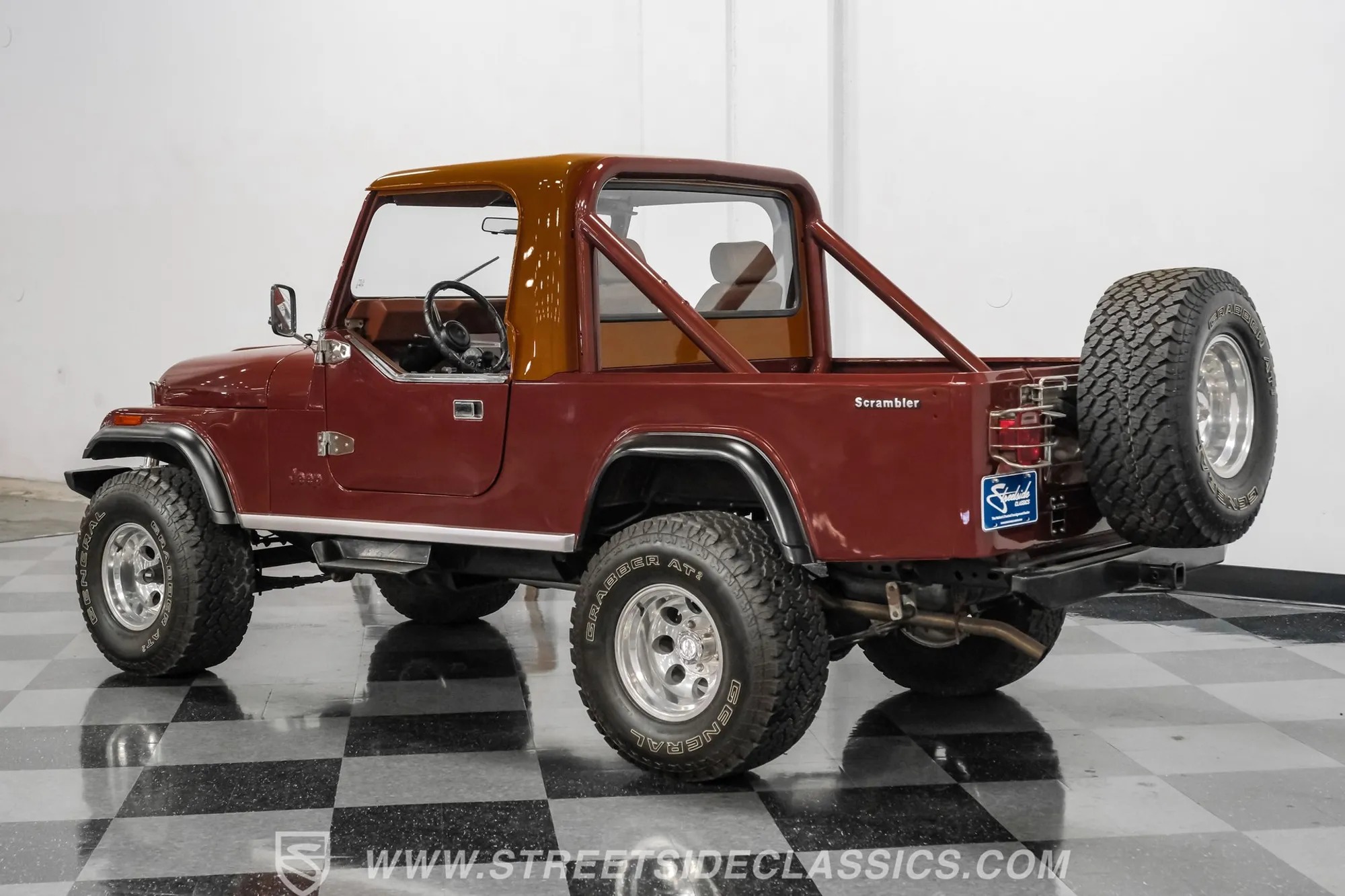 1983 Jeep CJ8 Scrambler - 4