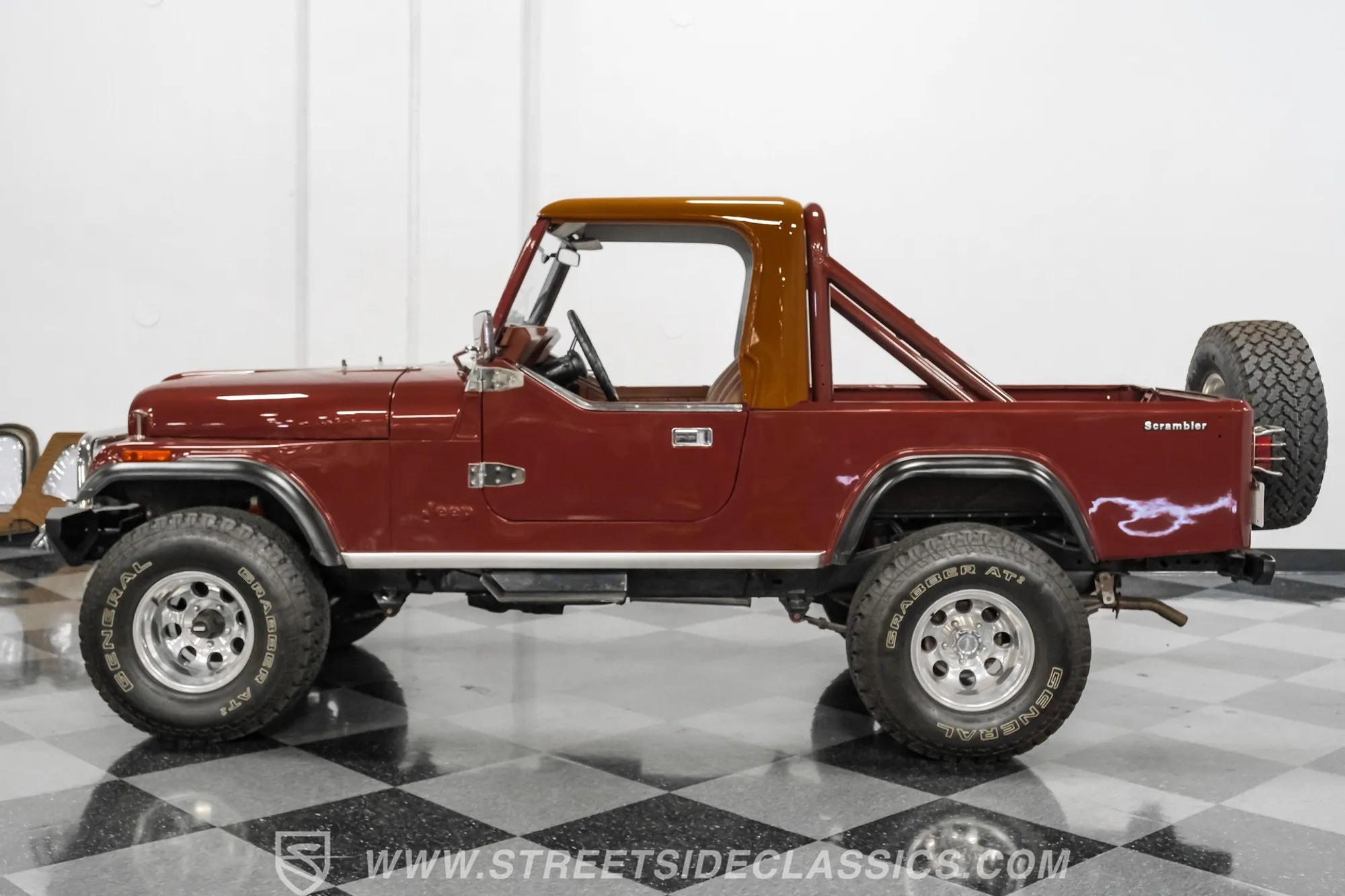 1983 Jeep CJ8 Scrambler - 2