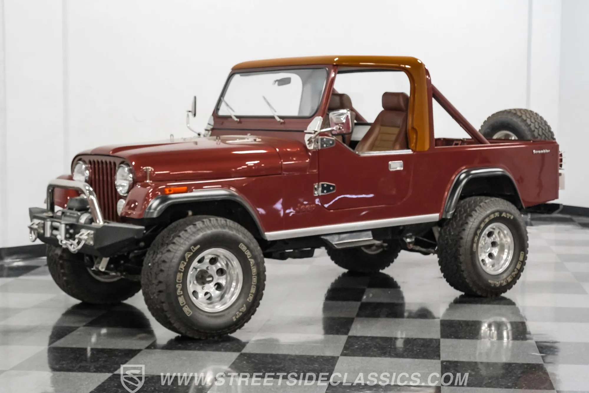 1983 Jeep CJ8 Scrambler - 3