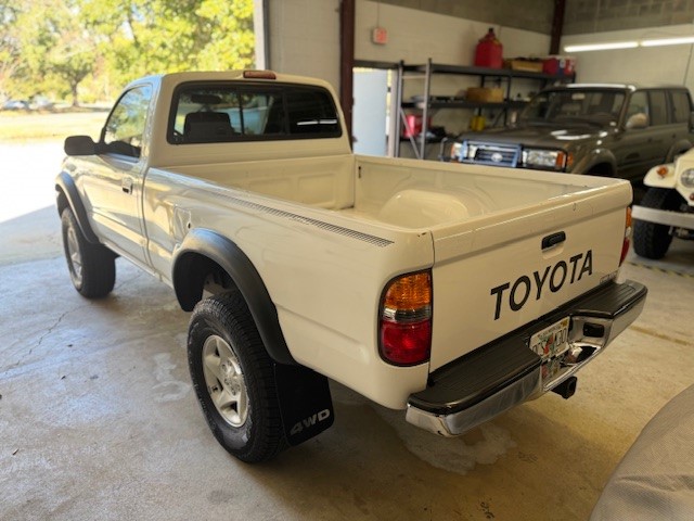 79k-Mile 2003 Toyota Tacoma