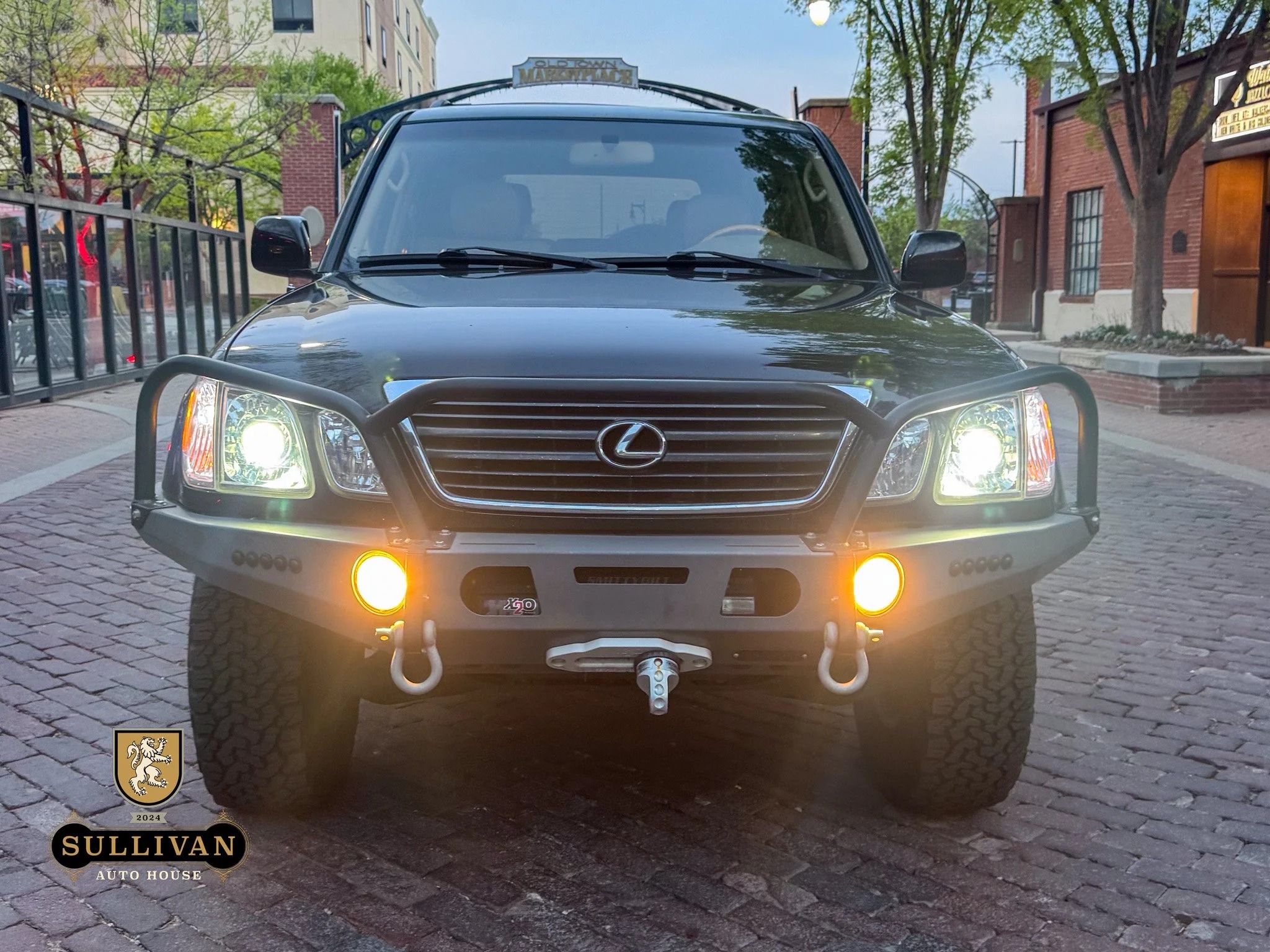 2002 Lexus LX 470 - 3