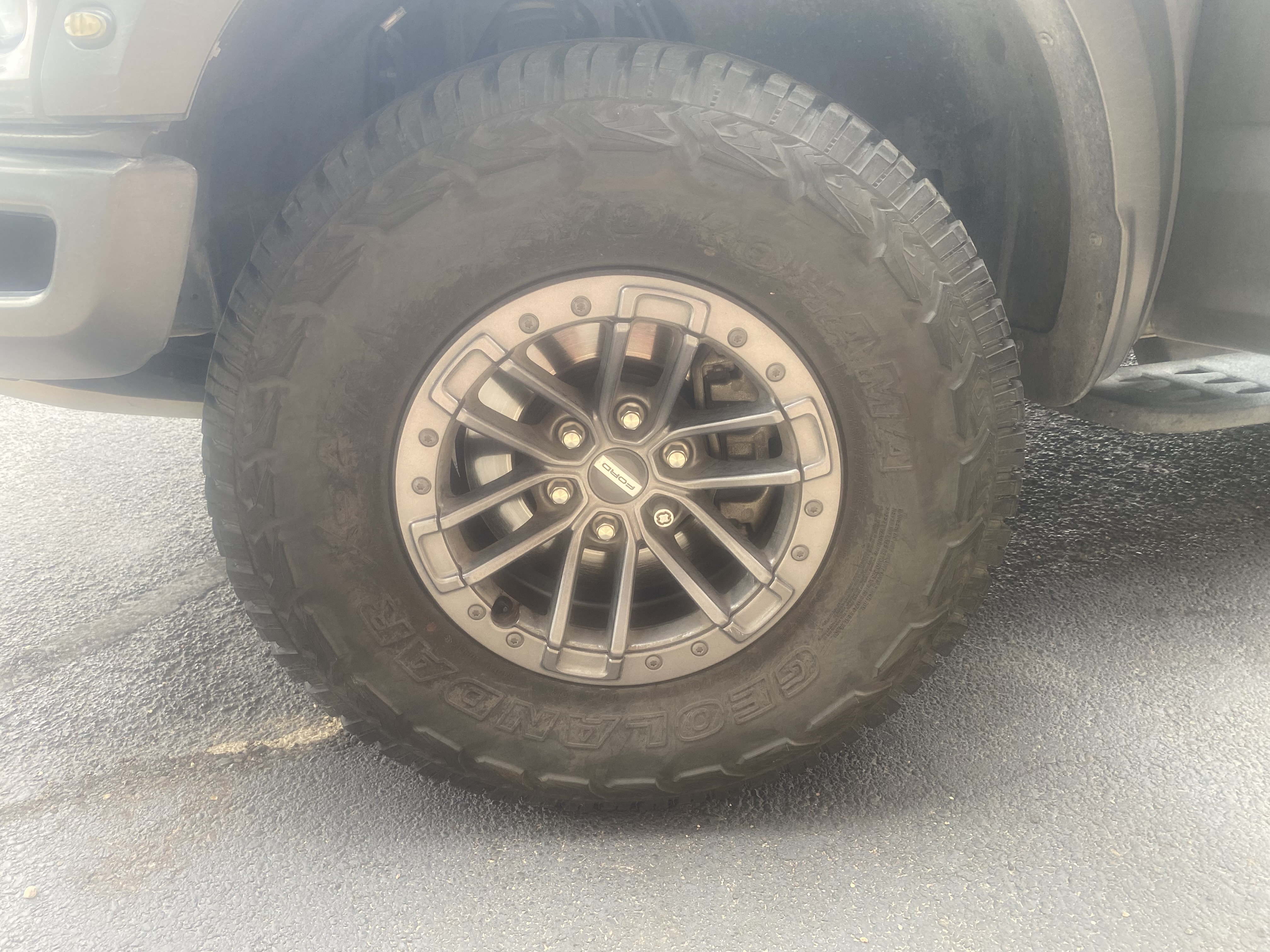 2020 Ford F-150 Raptor