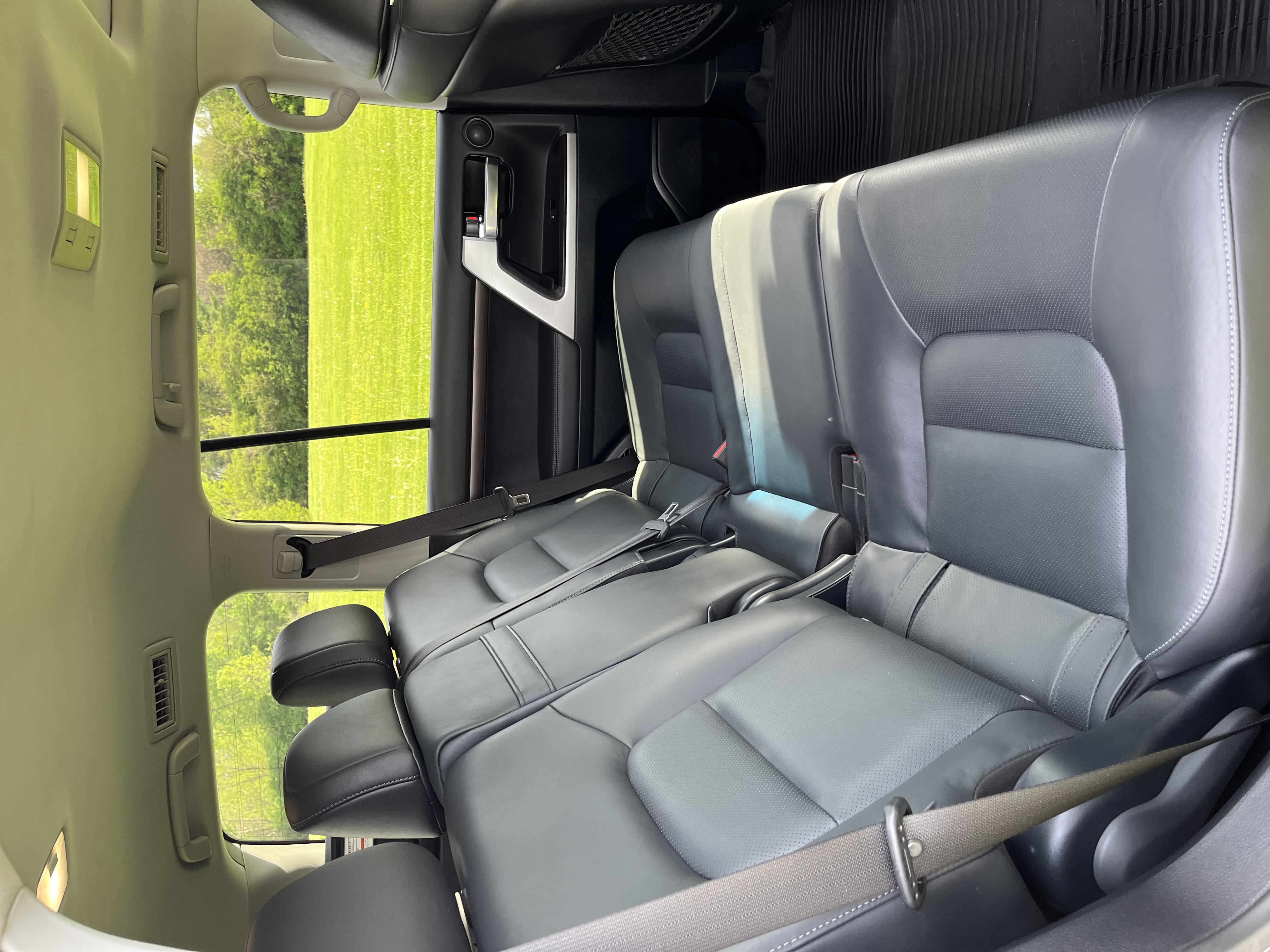 2021 Toyota Land Cruiser