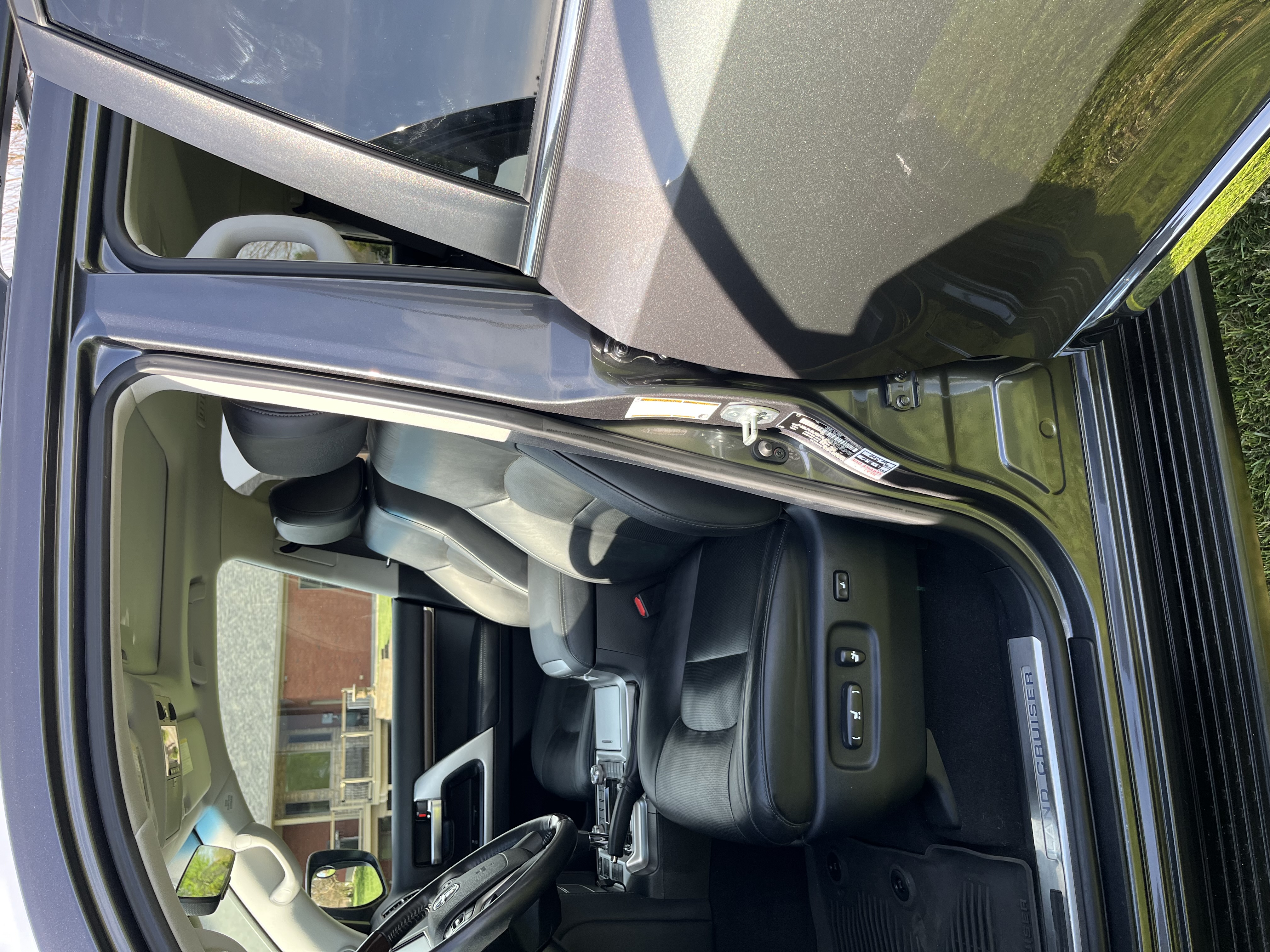 2021 Toyota Land Cruiser