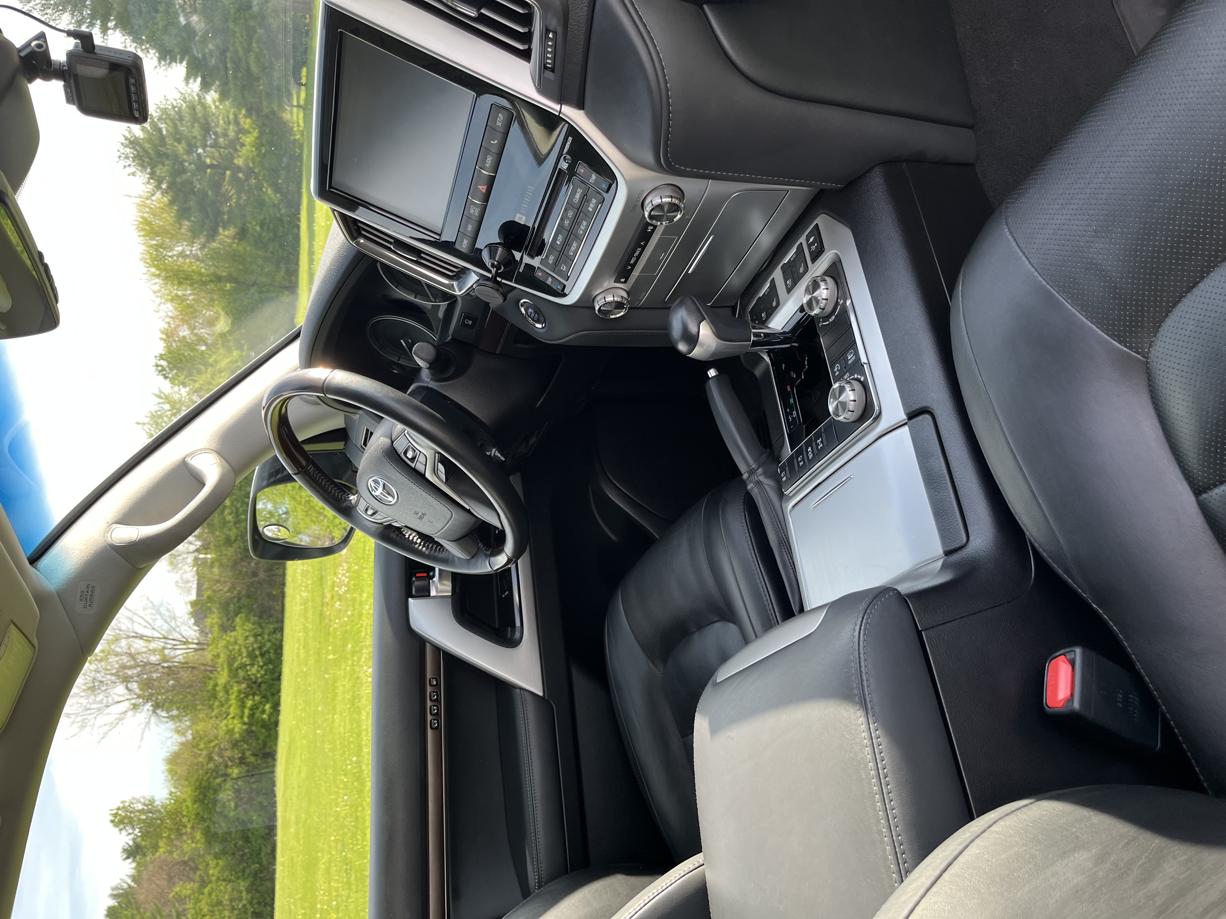 2021 Toyota Land Cruiser