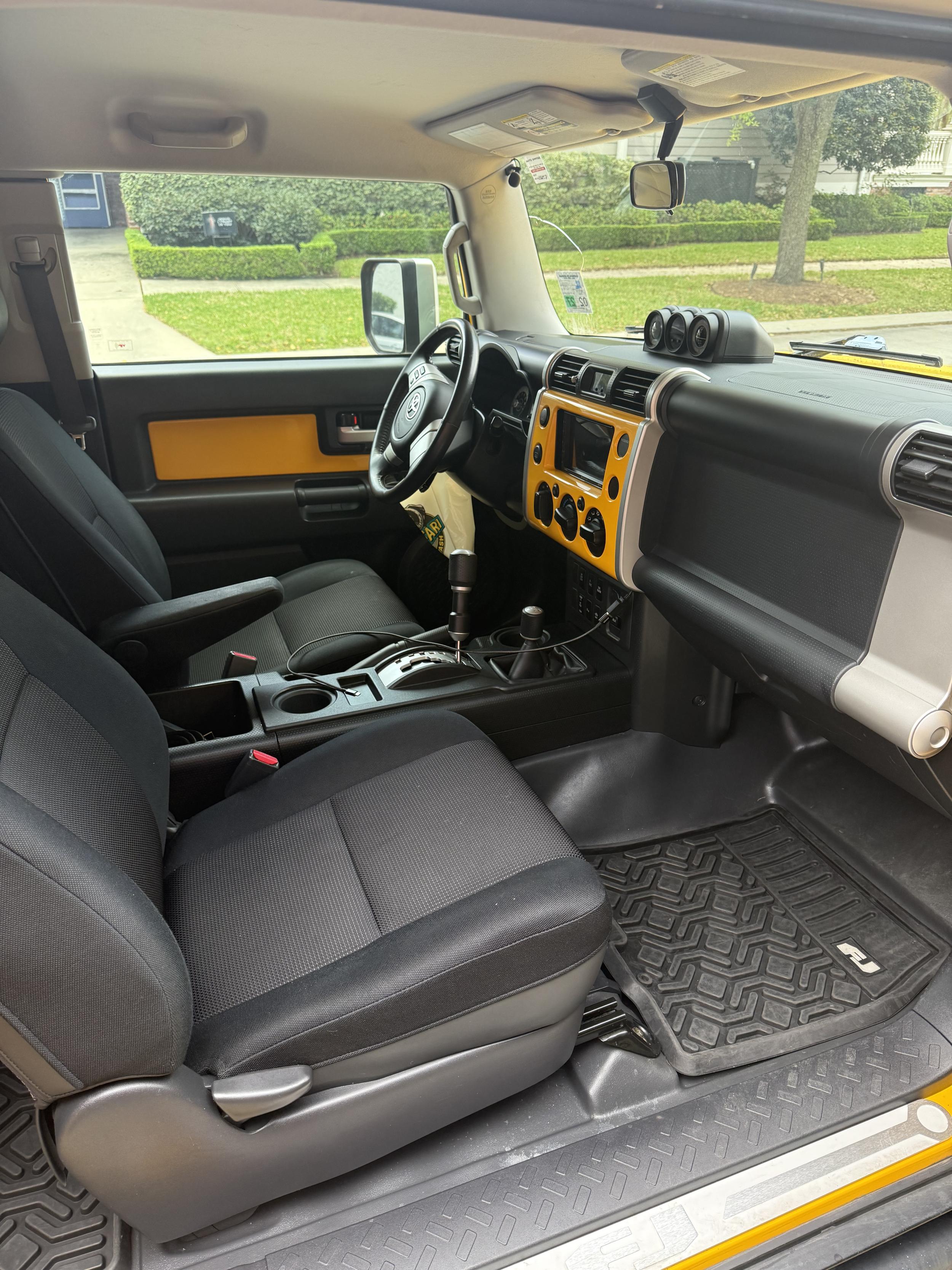 35k-Mile 2007 Toyota FJ Cruiser