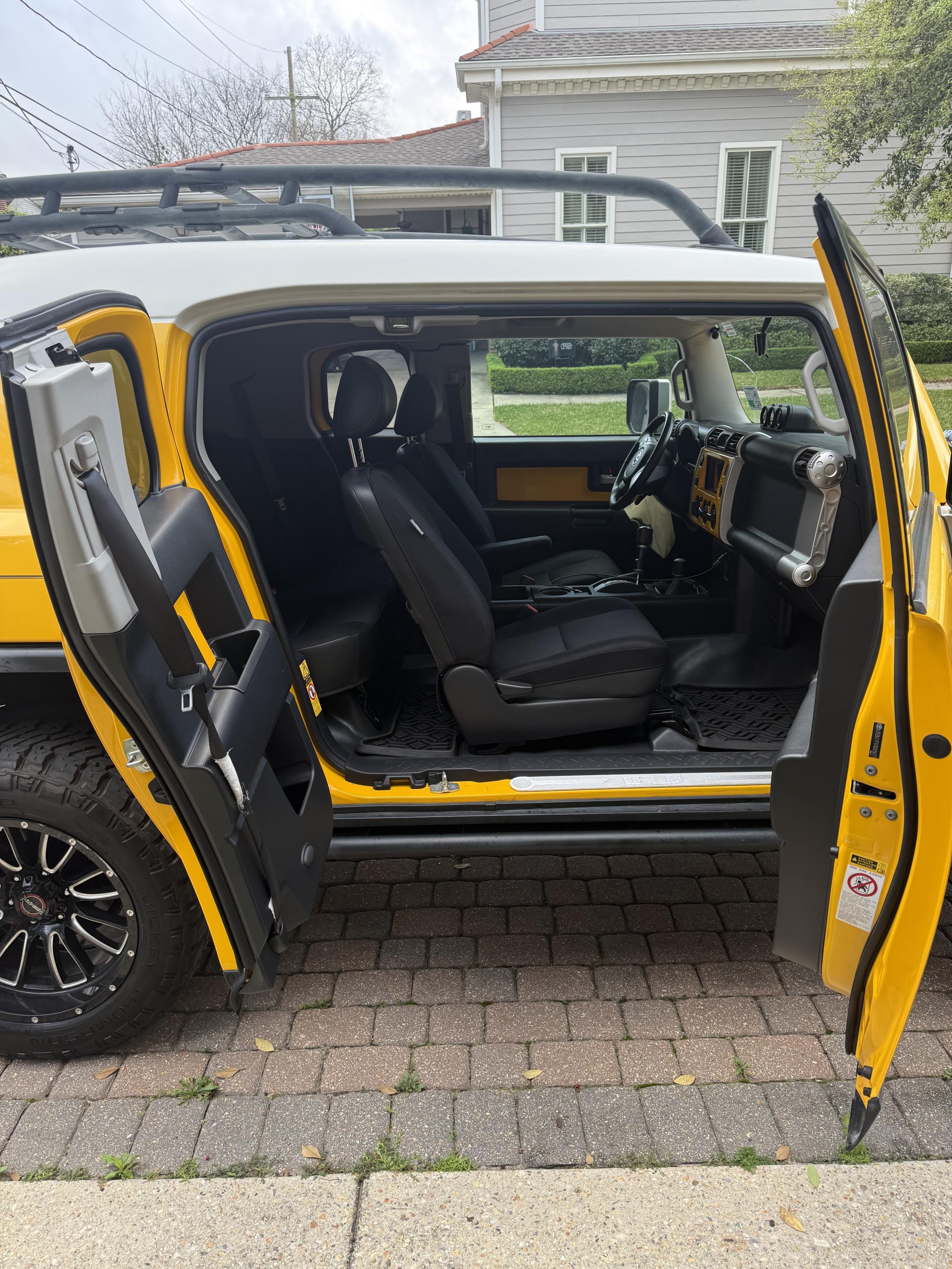 35k-Mile 2007 Toyota FJ Cruiser