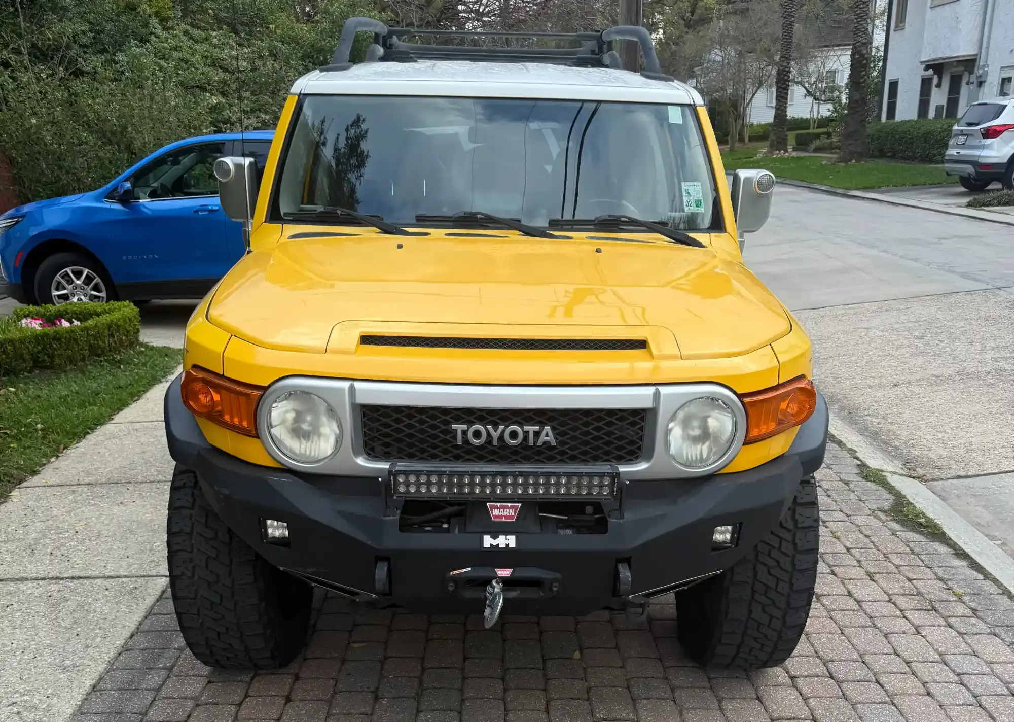 35k-Mile 2007 Toyota FJ Cruiser - 2