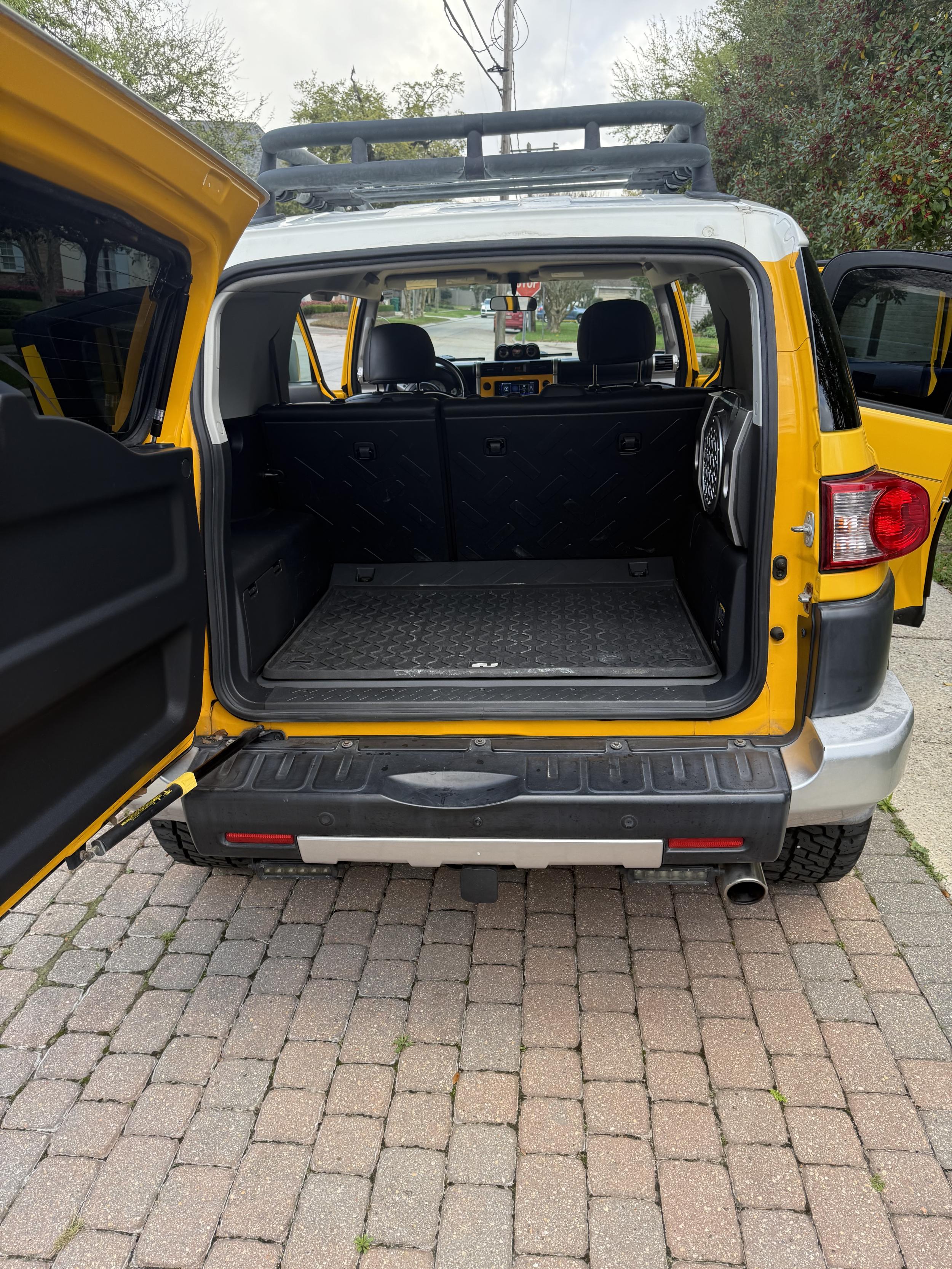 35k-Mile 2007 Toyota FJ Cruiser