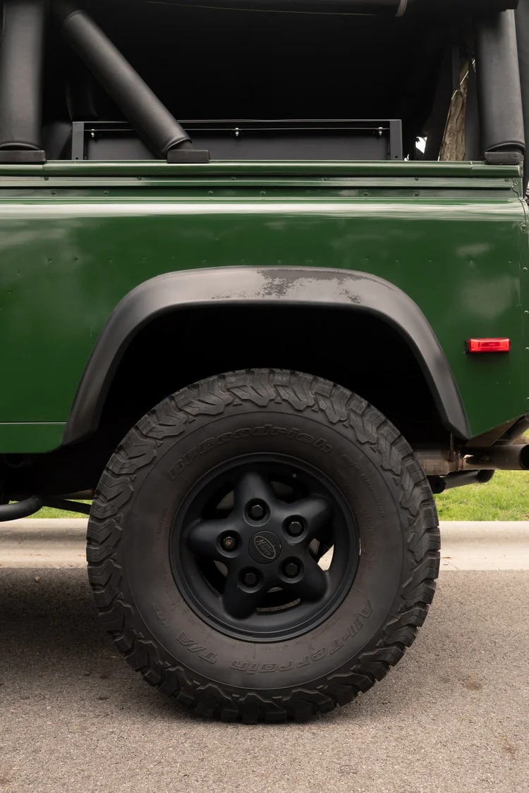 1995 Land Rover Defender 90 NAS