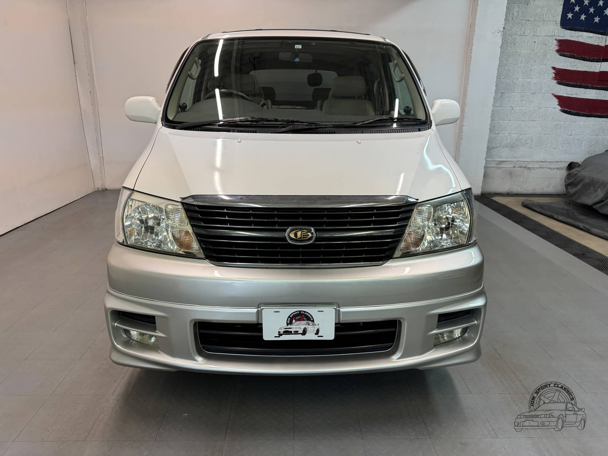 1999 Toyota Granvia