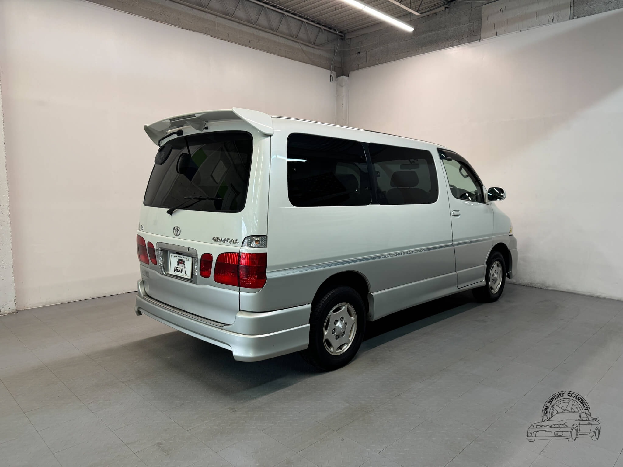 1999 Toyota Granvia