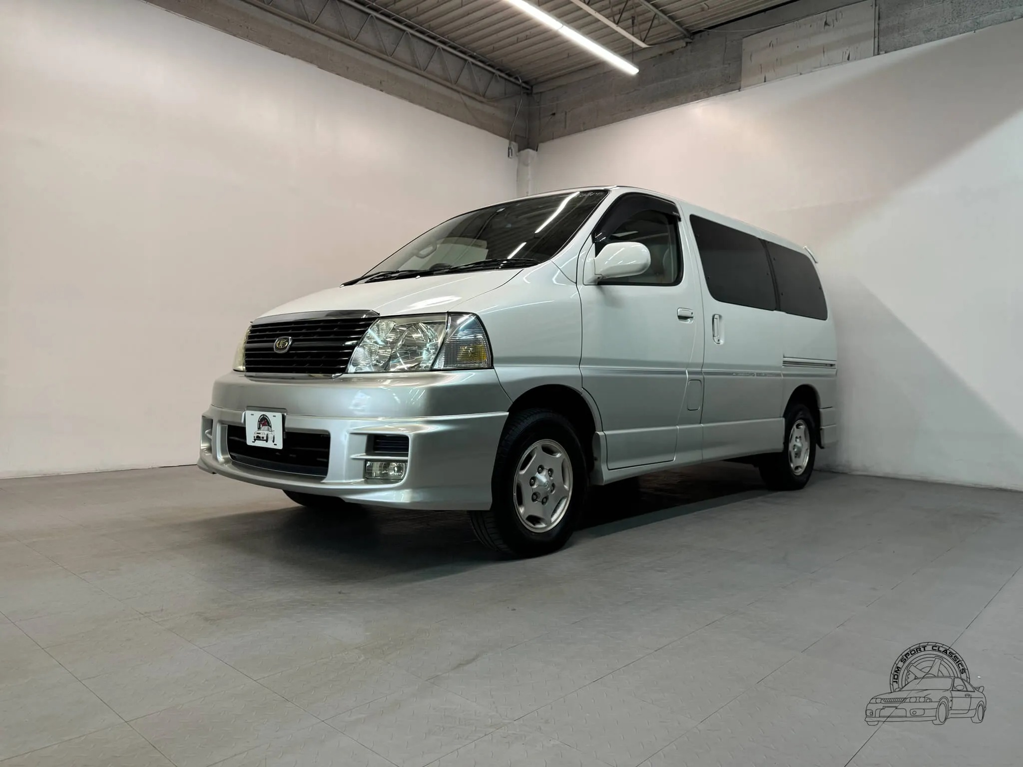 1999 Toyota Granvia