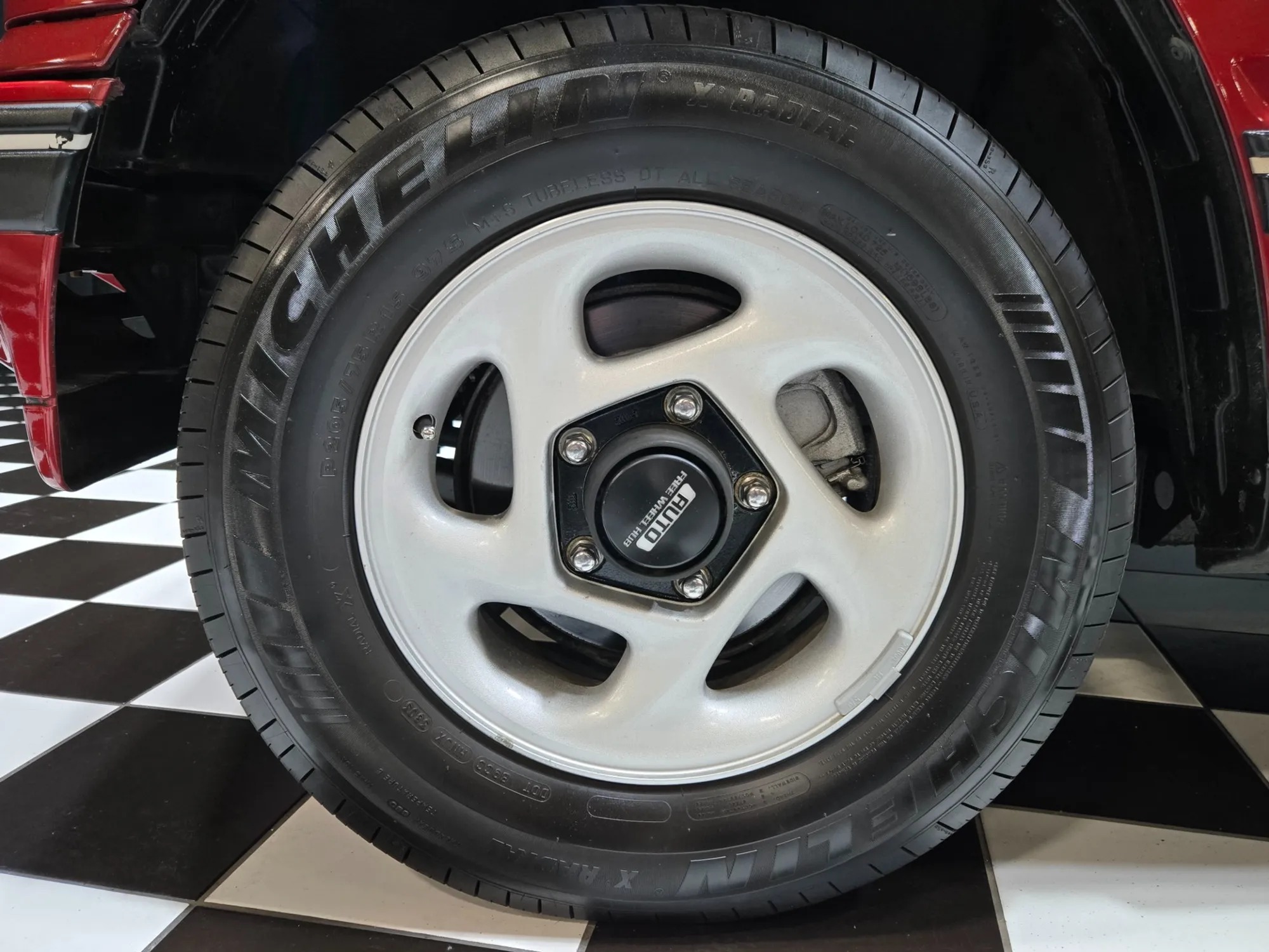 1-Owner 1995 Geo Tracker LSI