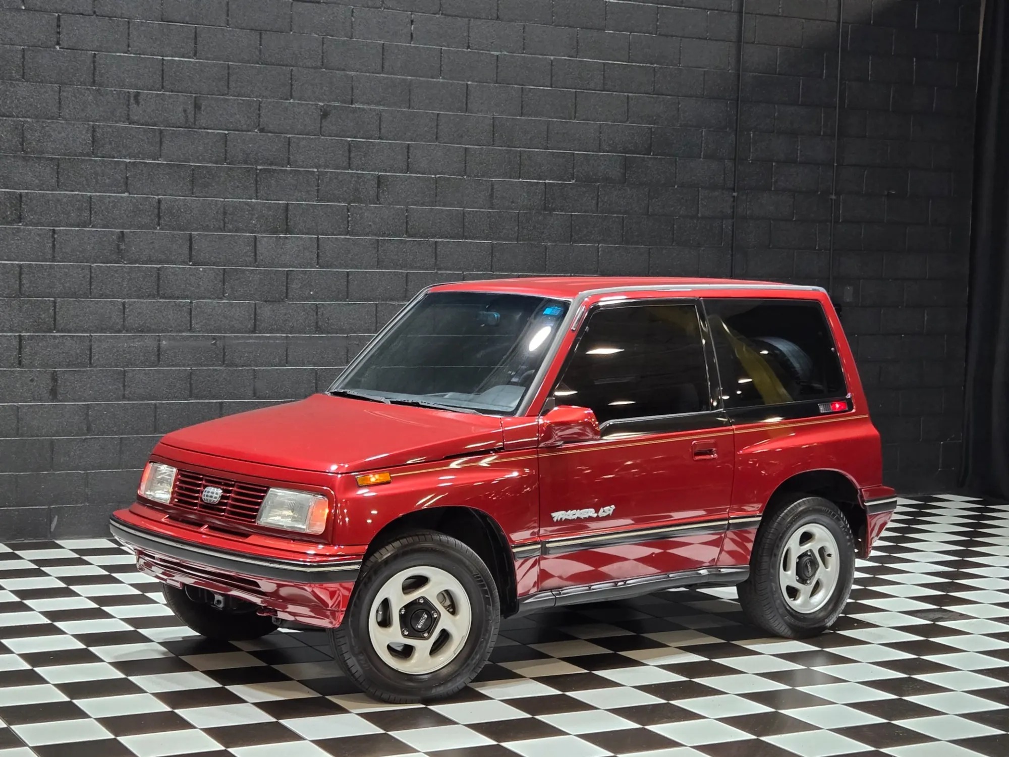 1-Owner 1995 Geo Tracker LSI