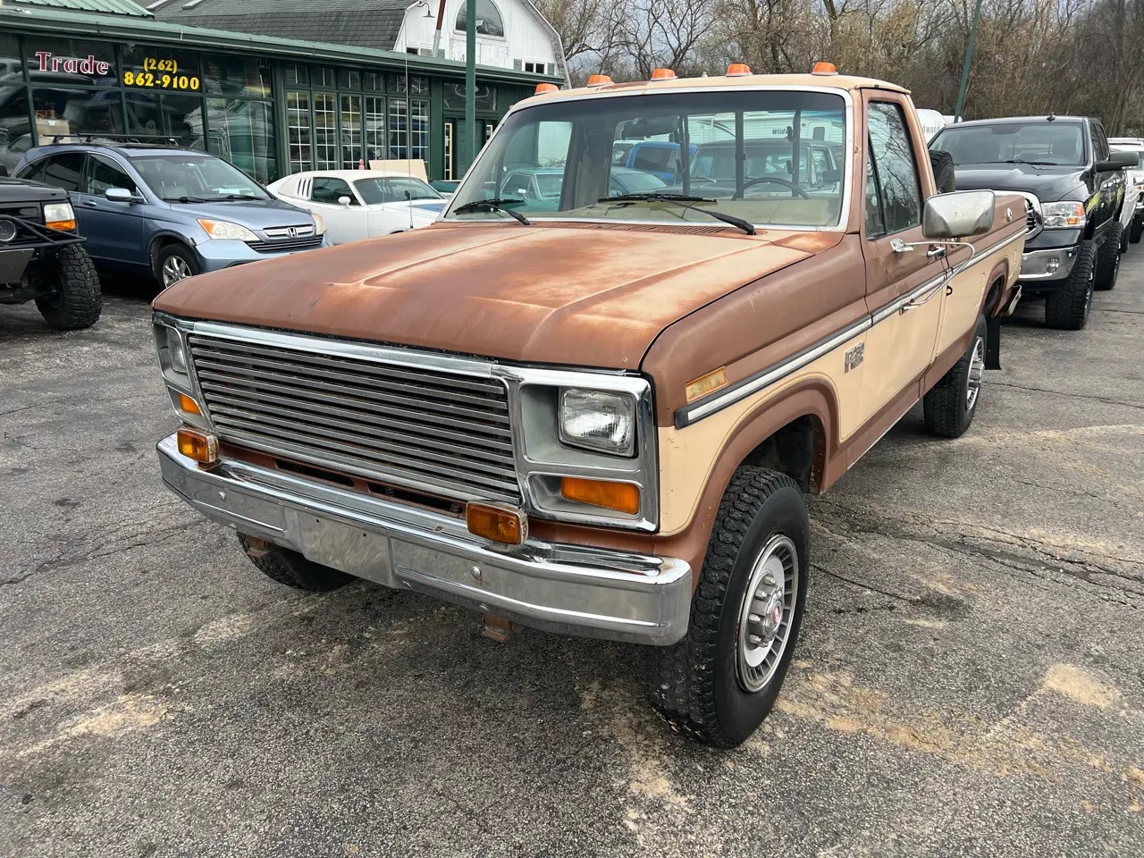 1985 Ford Pickup F-250 Styleside - 2