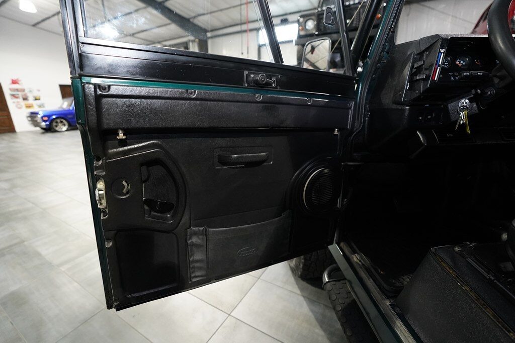 1997 Land Rover Defender 90