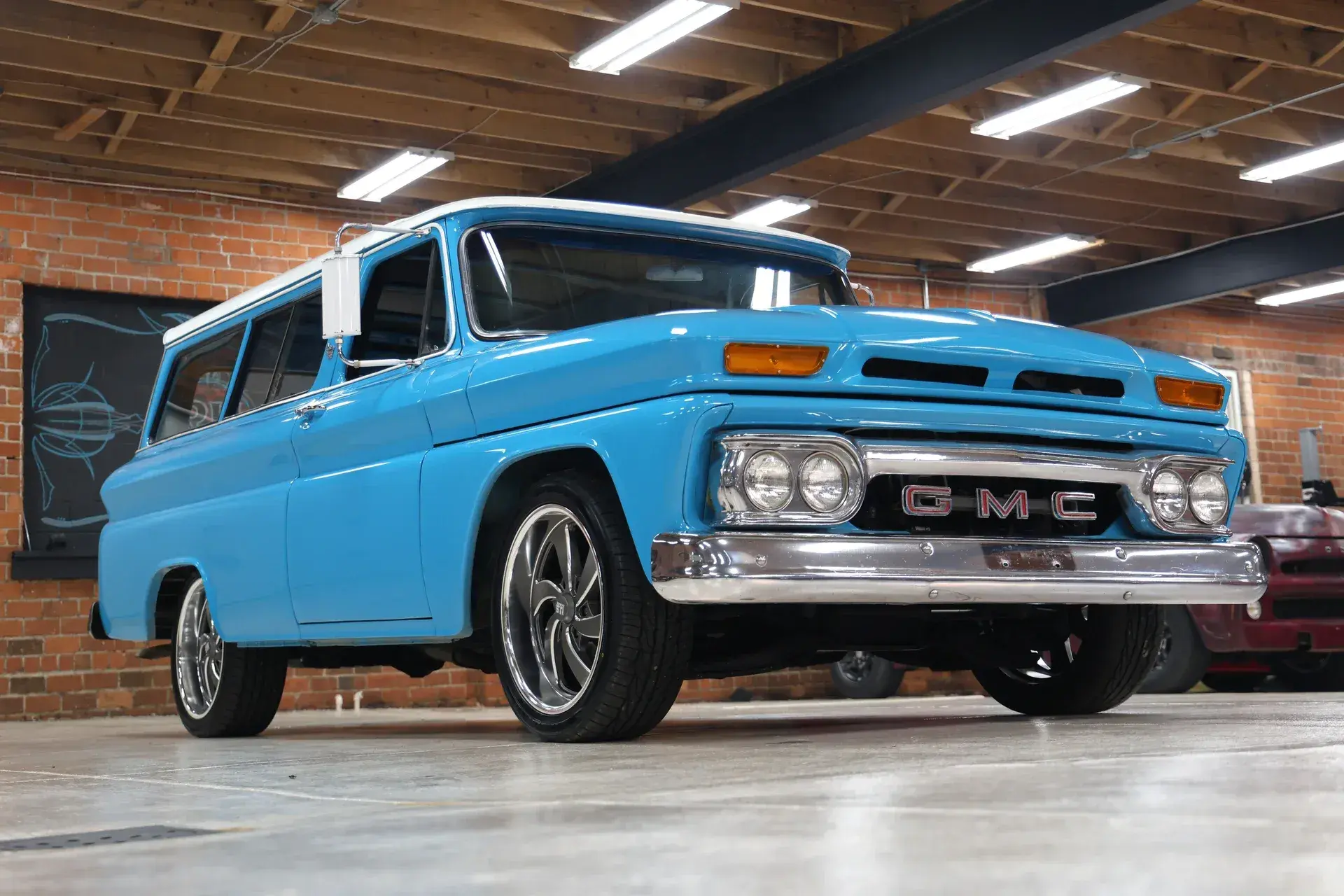 1966 GMC Carryall Suburban