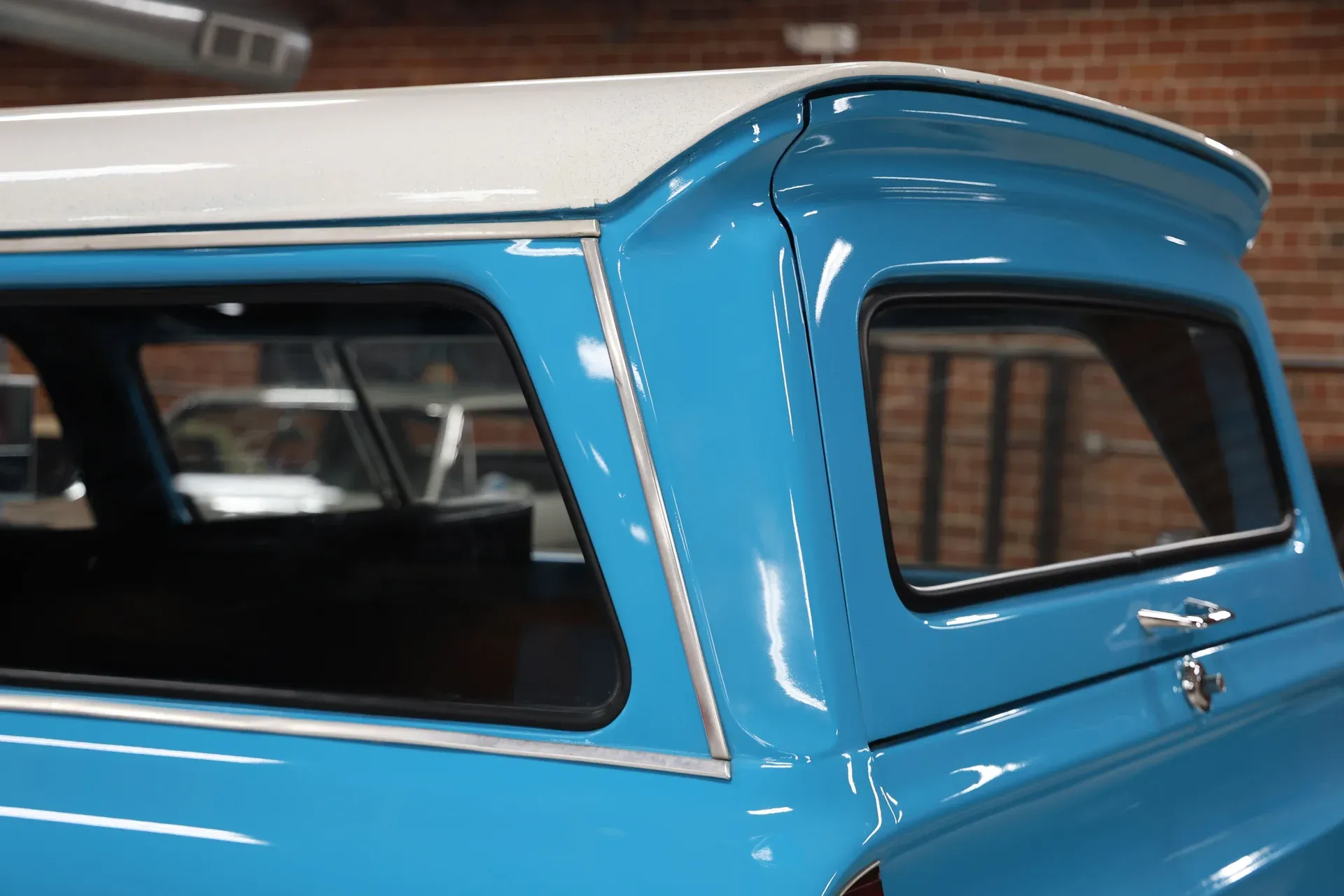 1966 GMC Carryall Suburban