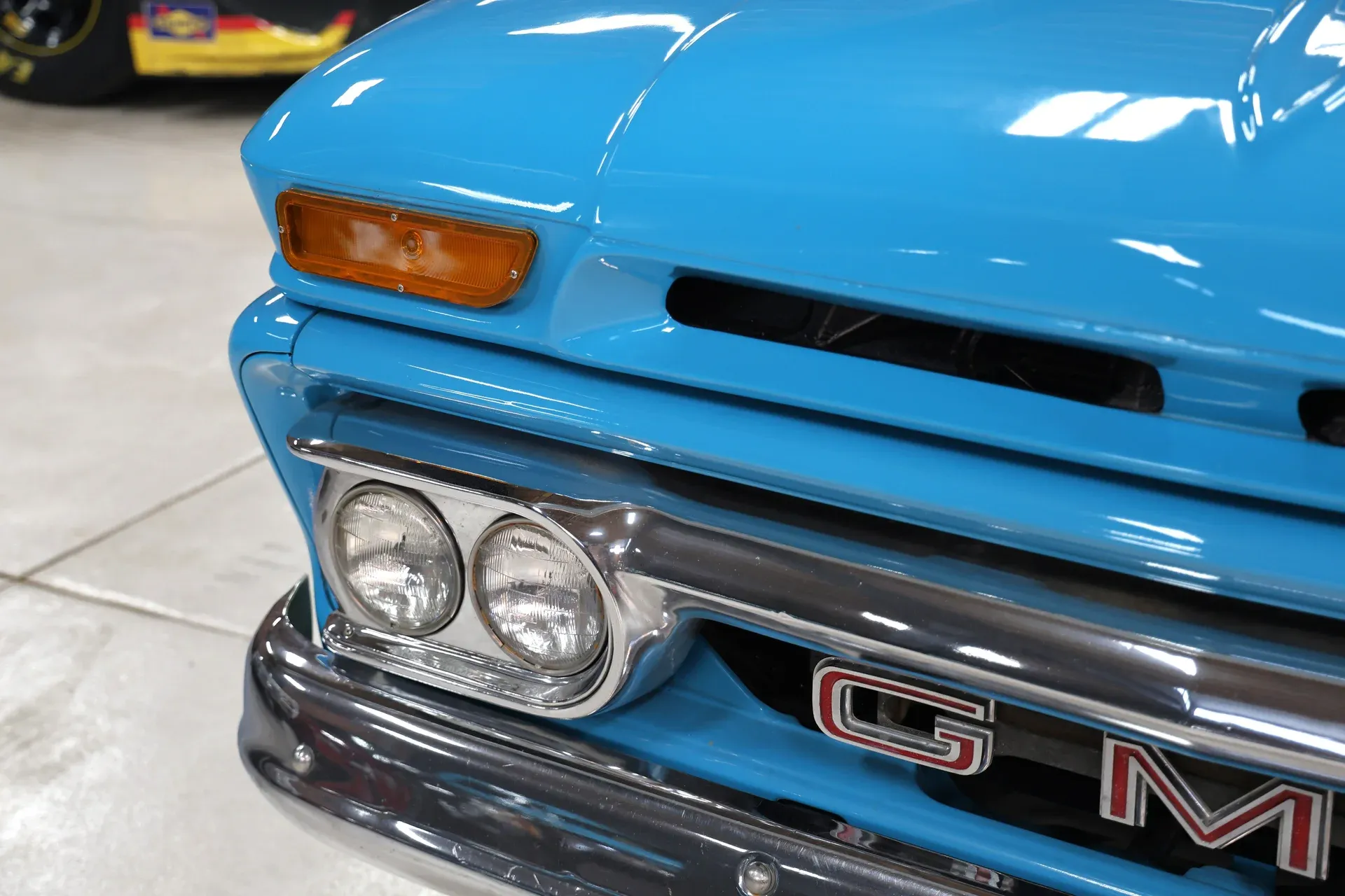 1966 GMC Carryall Suburban