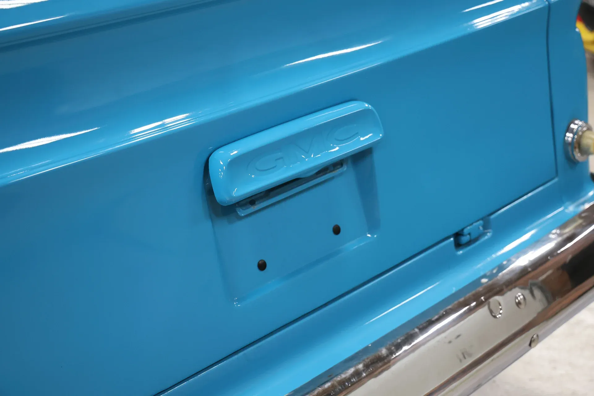 1966 GMC Carryall Suburban