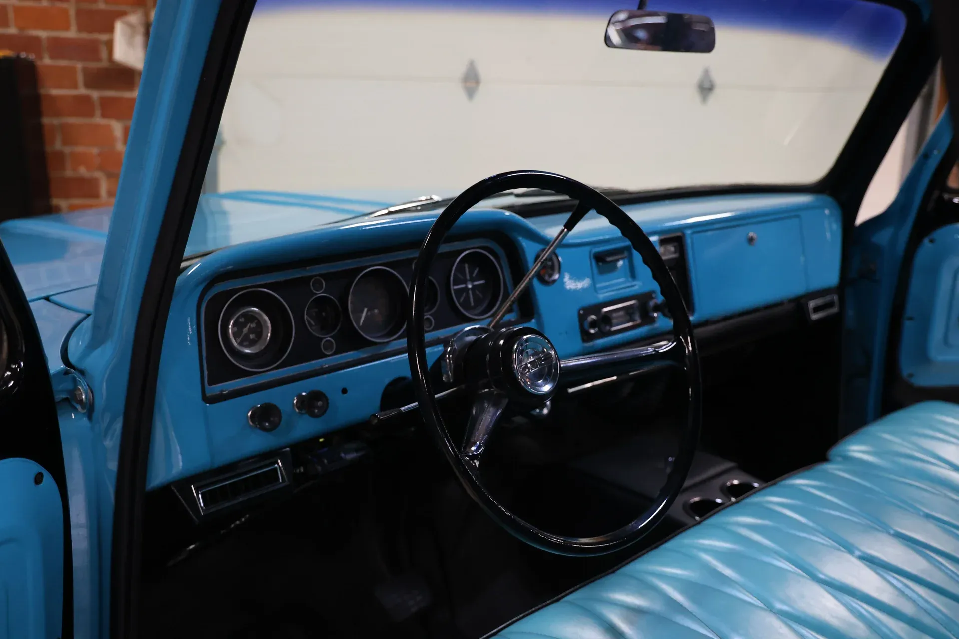 1966 GMC Carryall Suburban