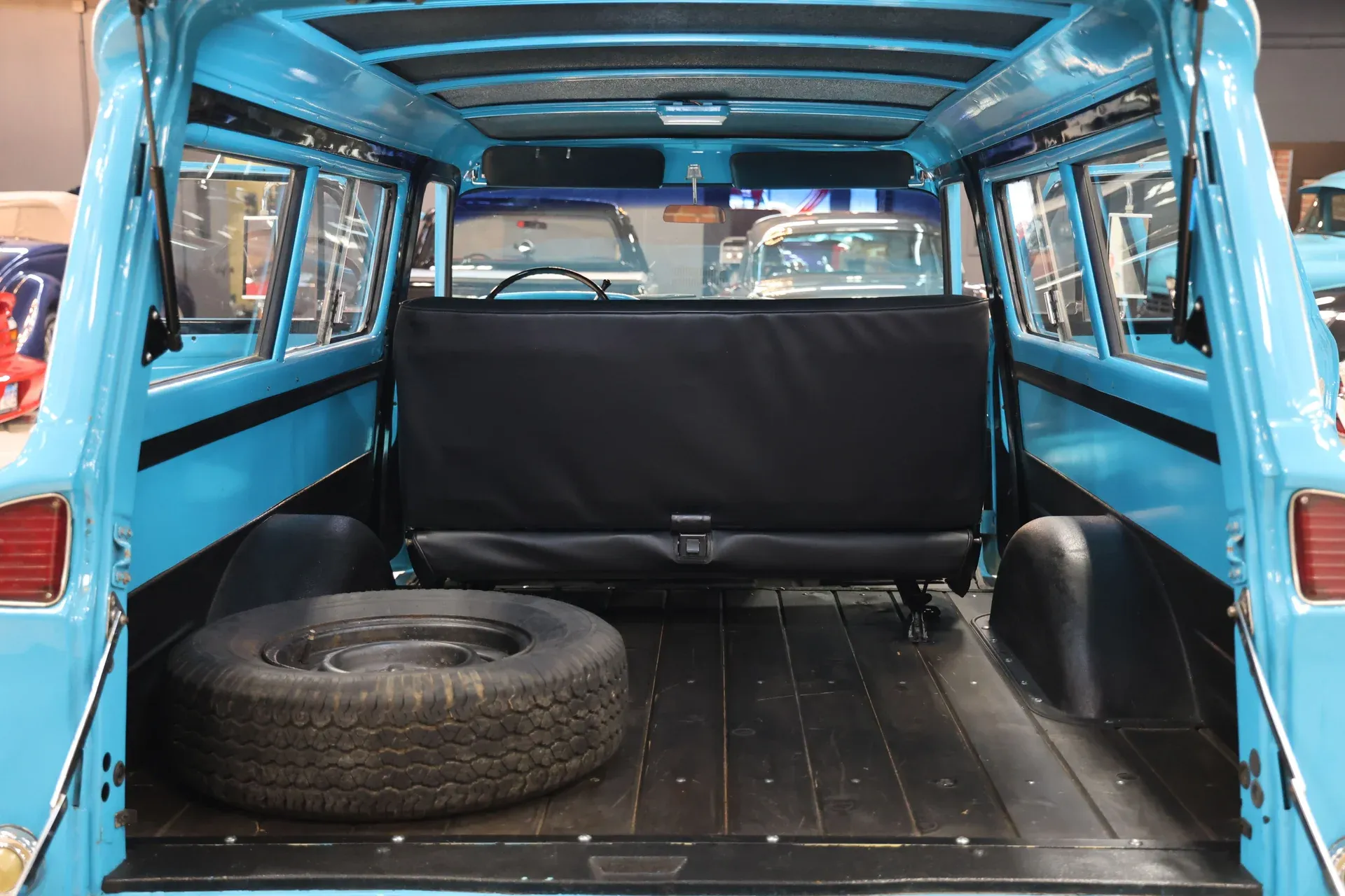 1966 GMC Carryall Suburban