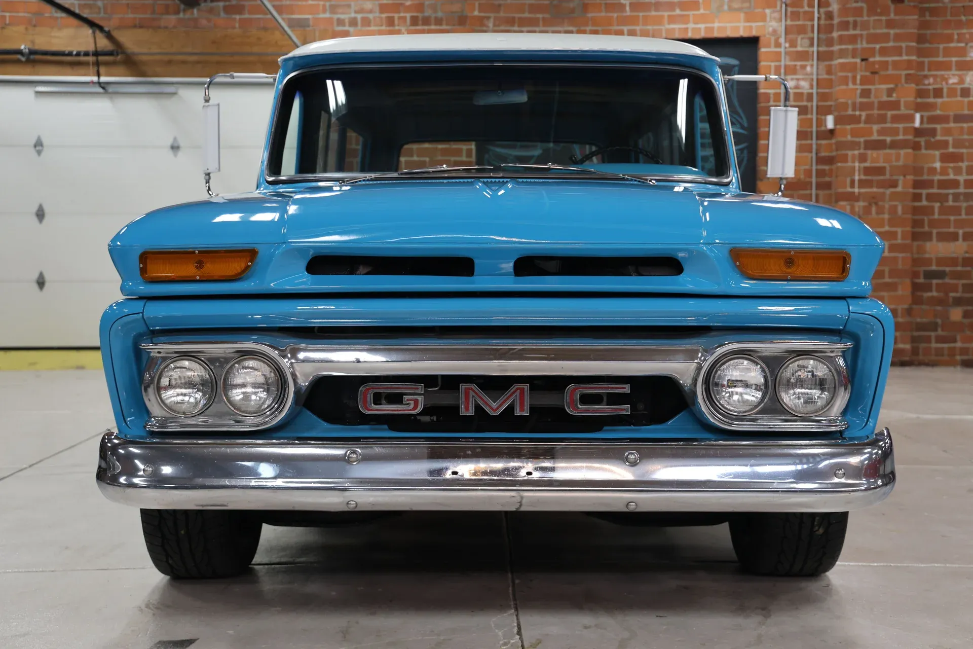 1966 GMC Carryall Suburban