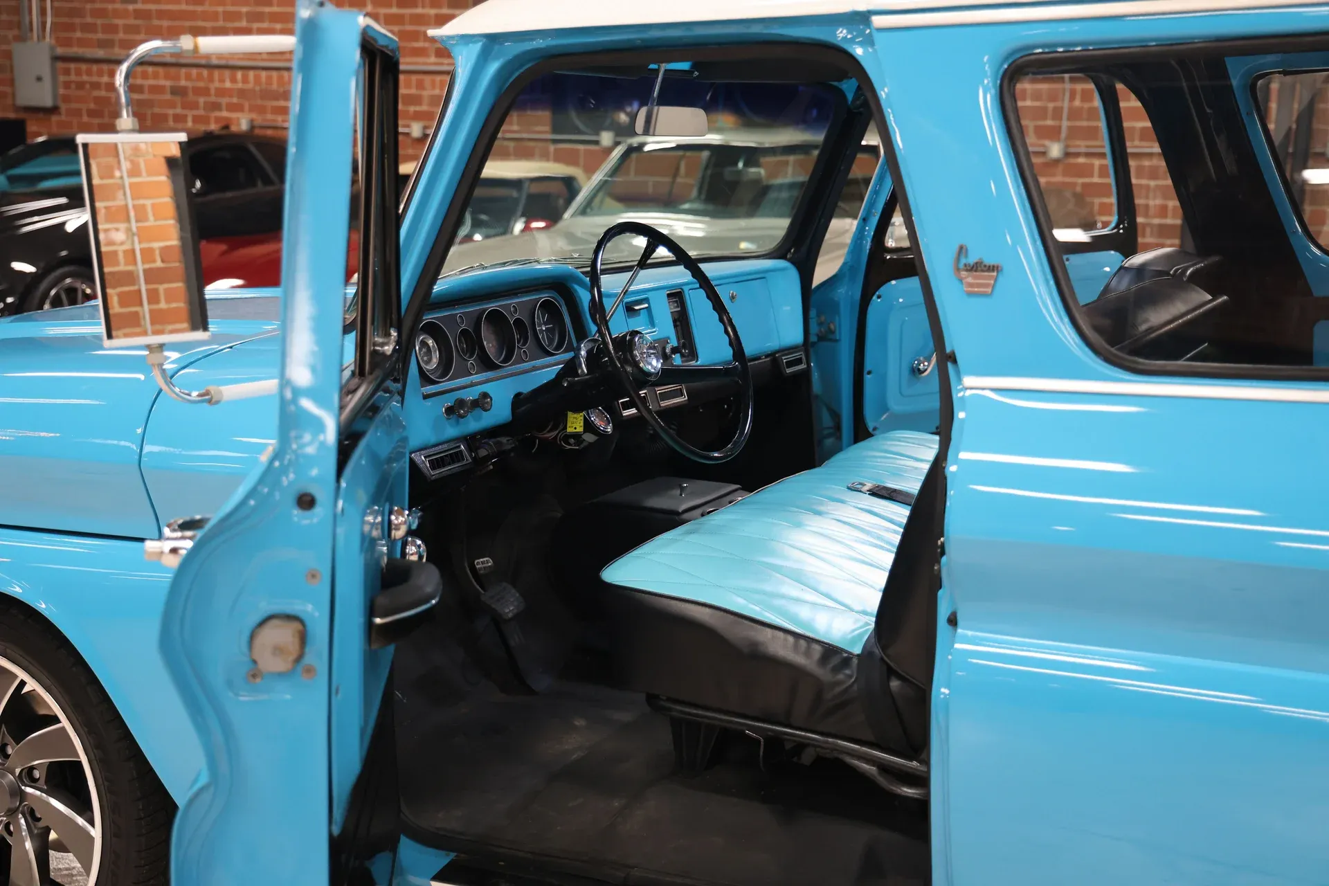 1966 GMC Carryall Suburban