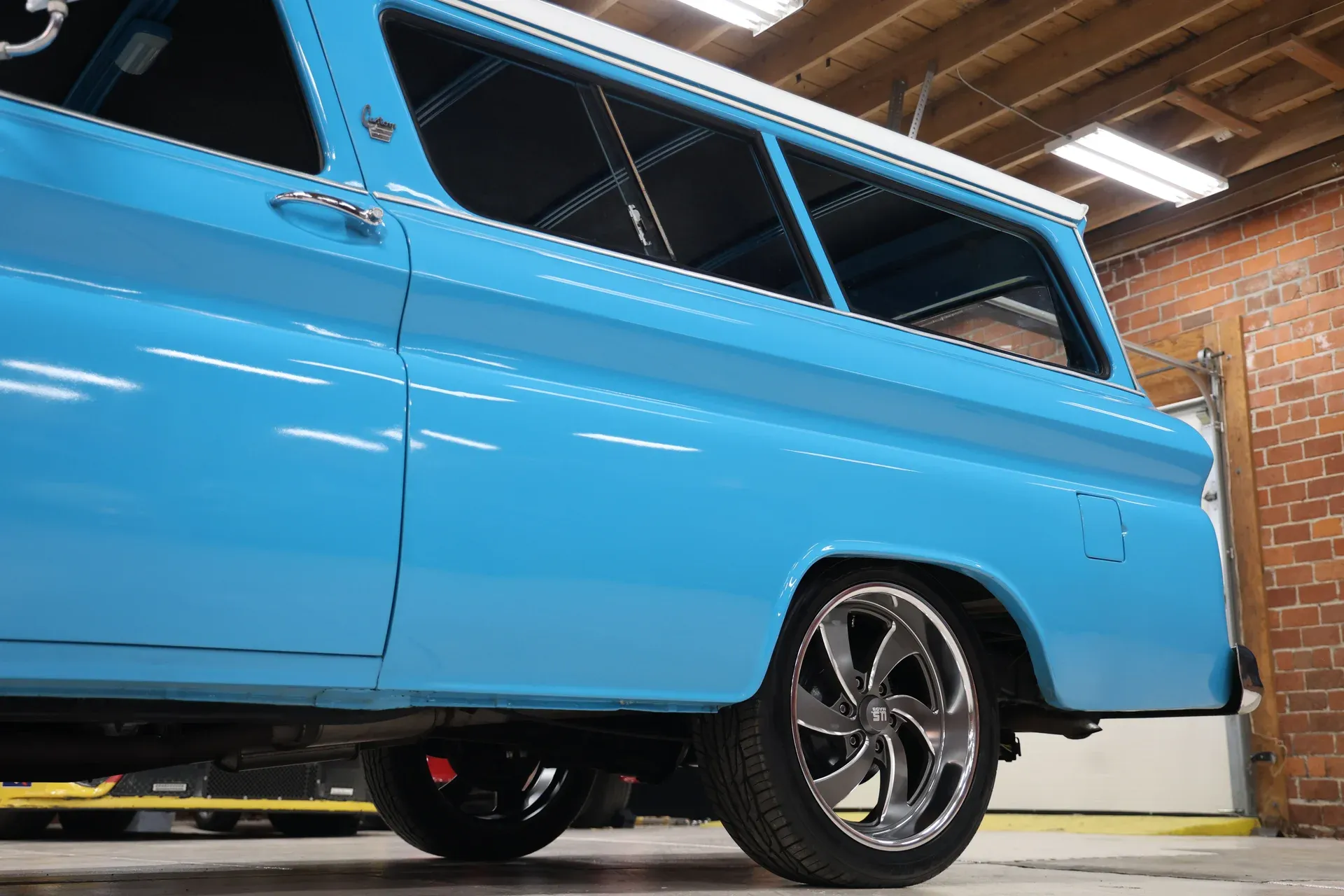 1966 GMC Carryall Suburban