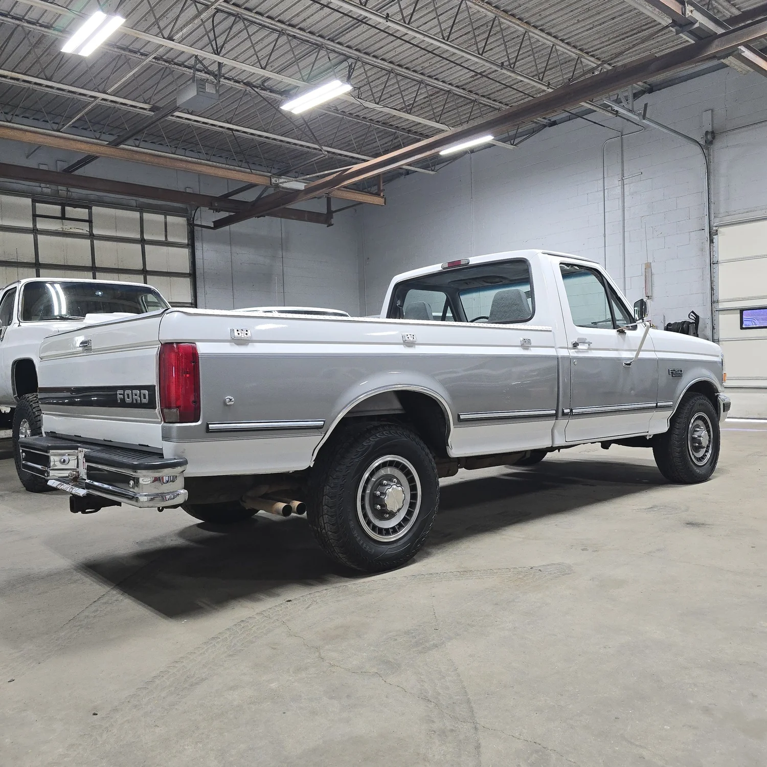 1994 Ford F-250 XLT - 5