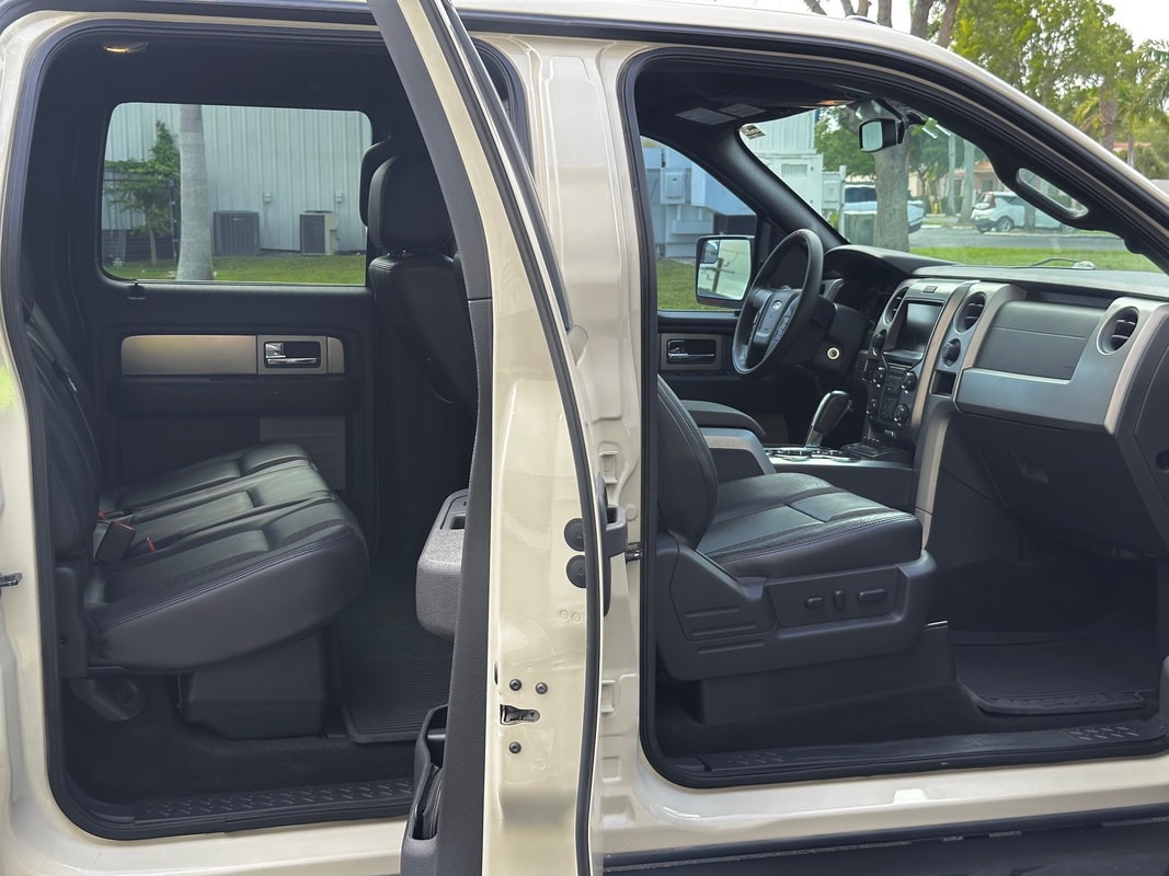 2013 Ford F-150 Raptor