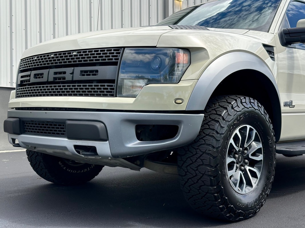 2013 Ford F-150 Raptor - 4