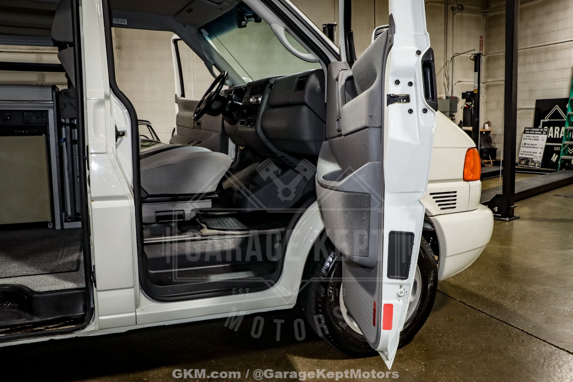 2003 Volkswagen EuroVan MV