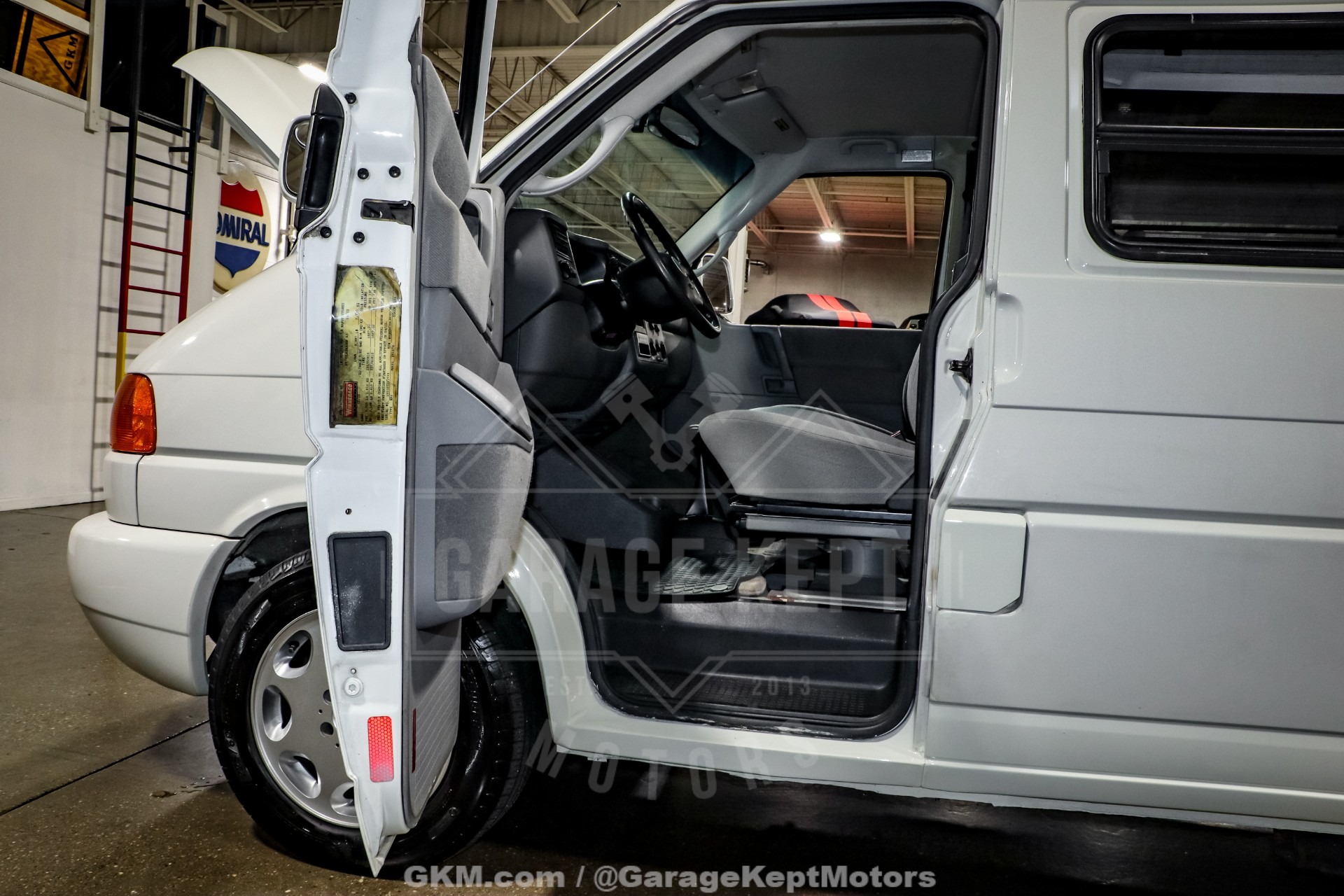 2003 Volkswagen EuroVan MV