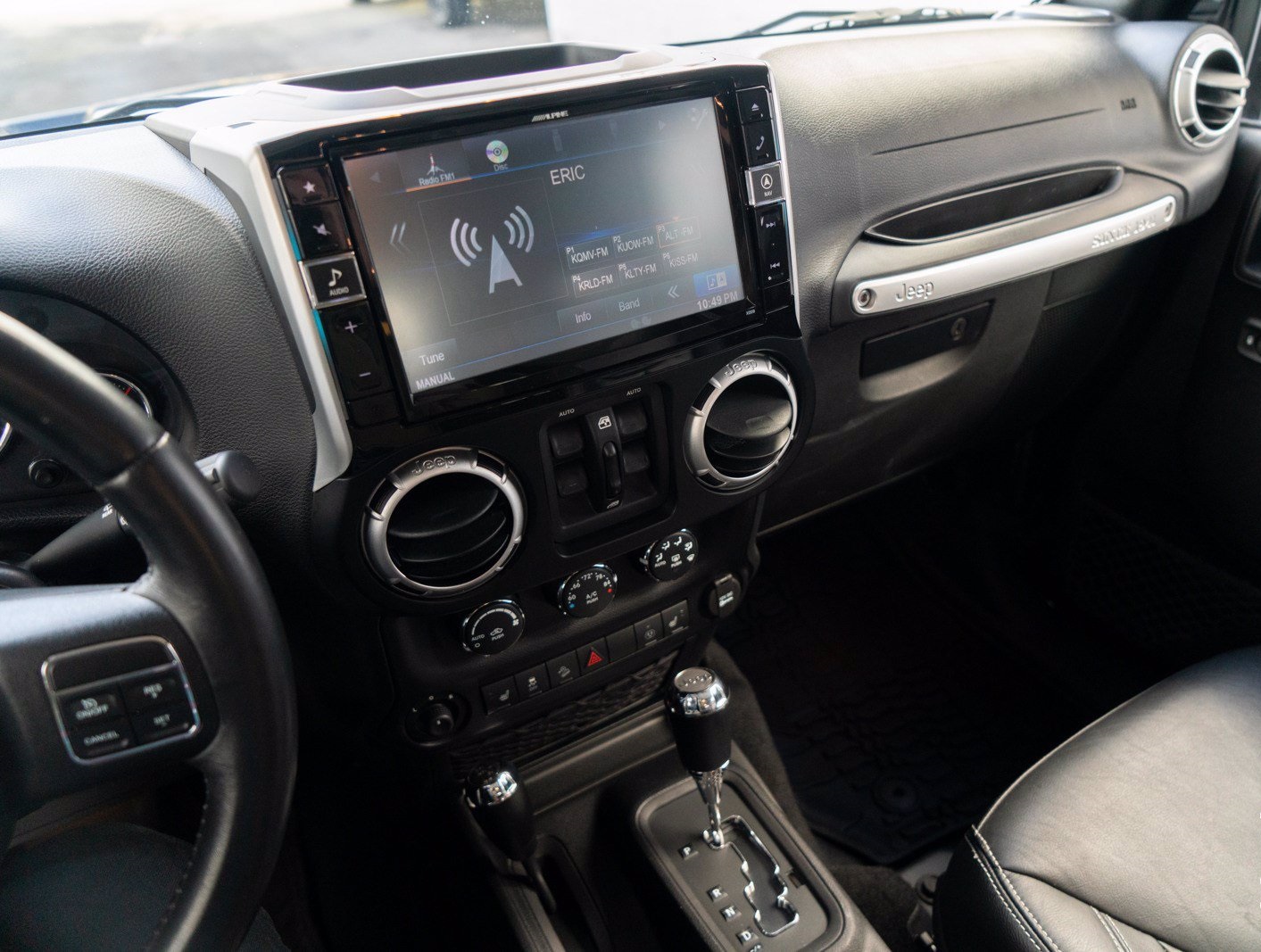 Hemi-Powered 2015 Jeep Wrangler