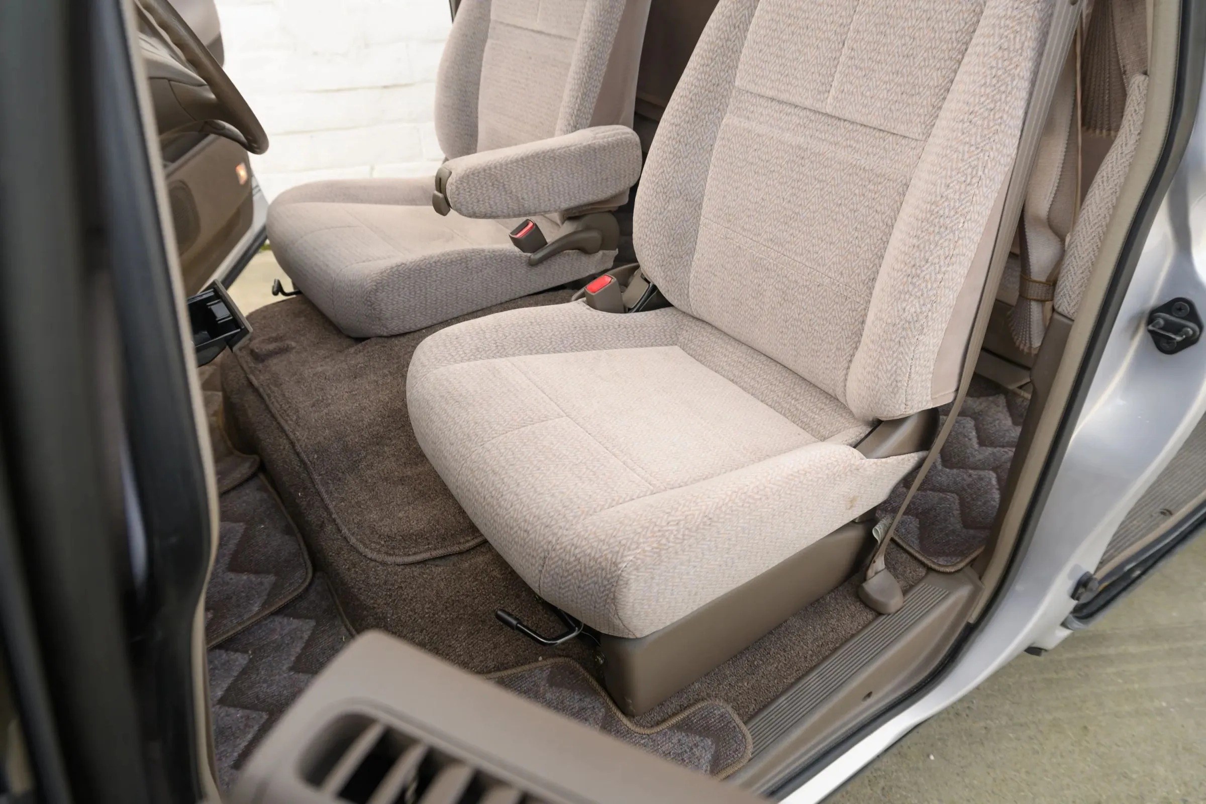 1992 Toyota Estima Lucida G