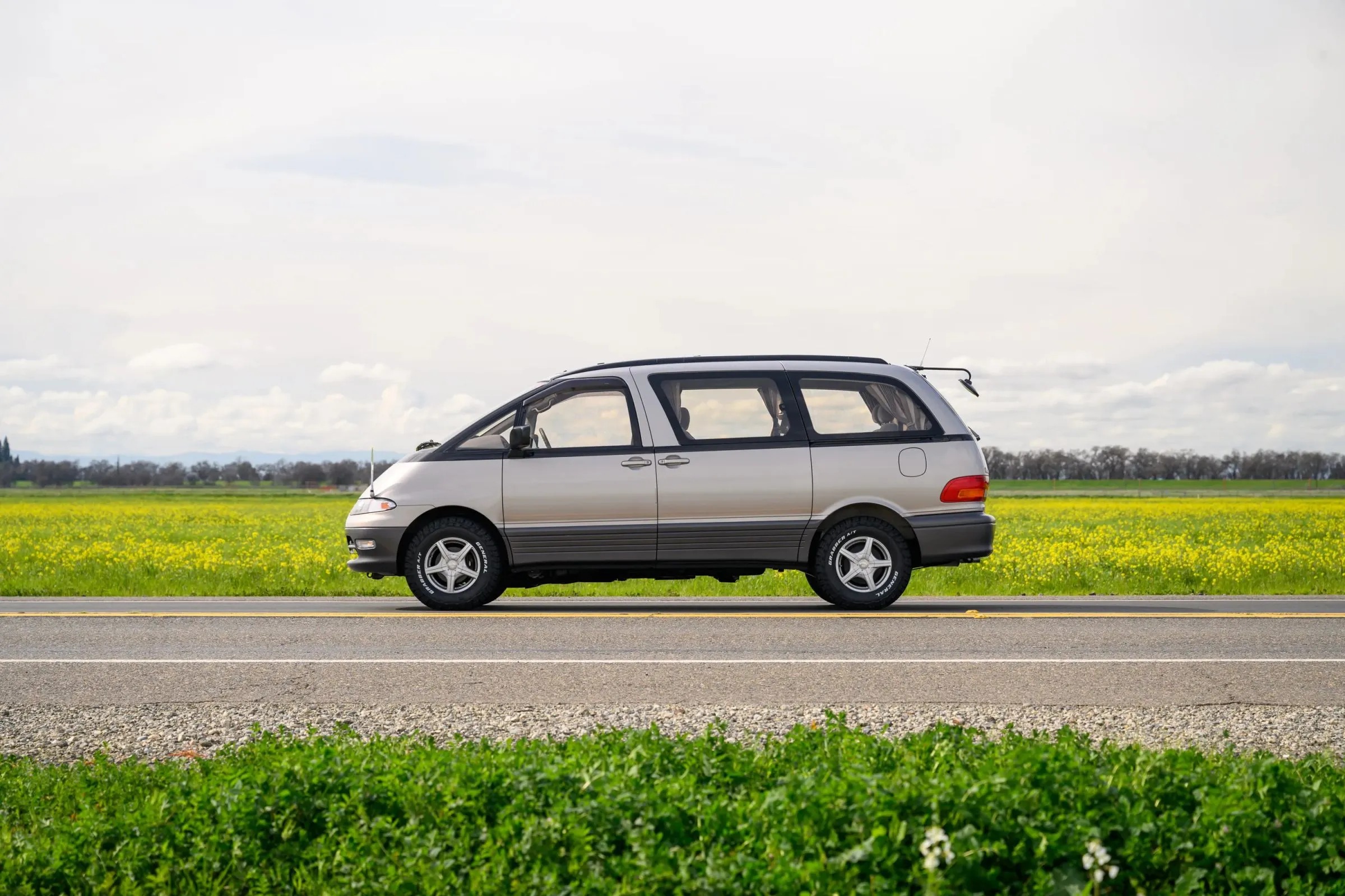 1992 Toyota Estima Lucida G