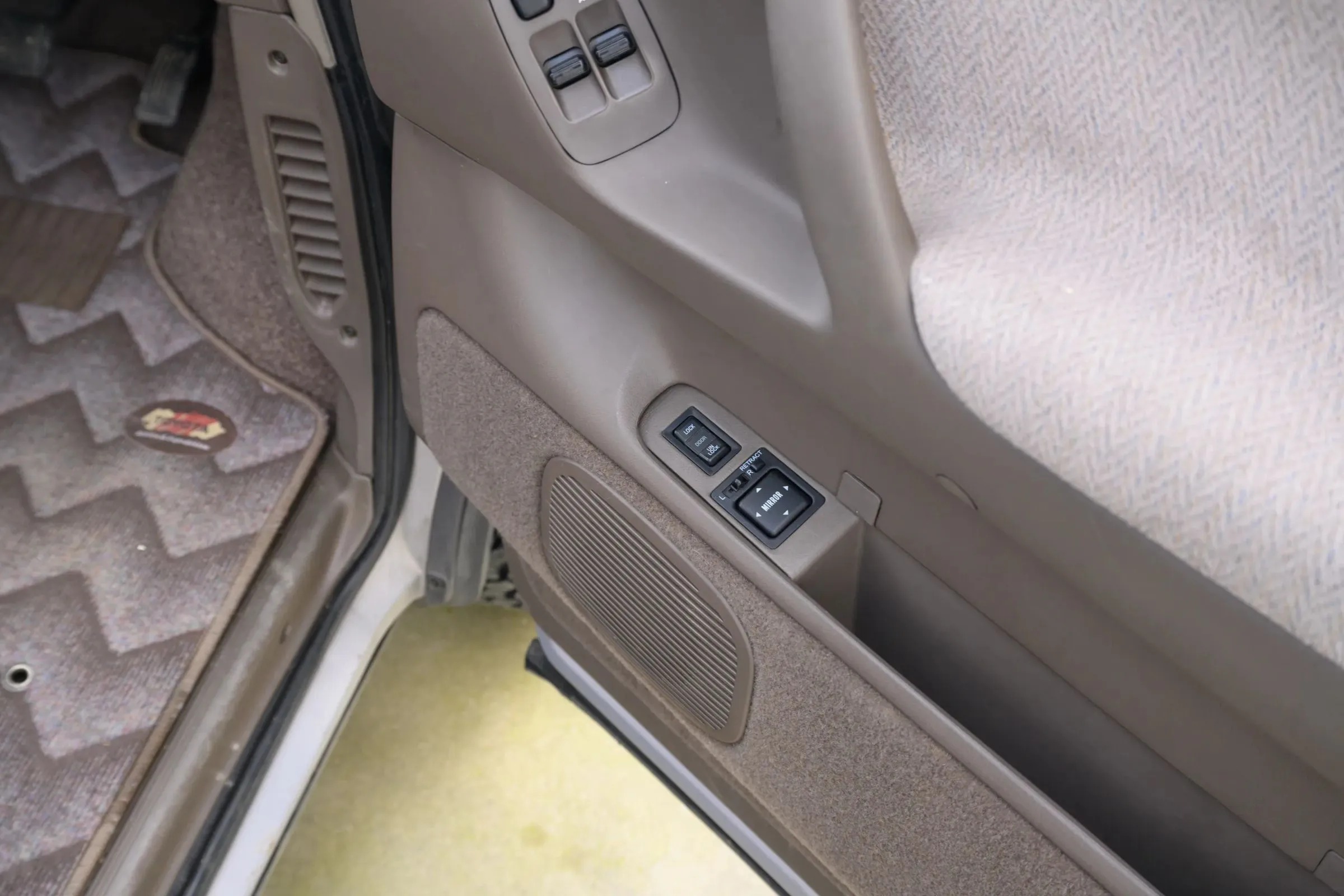 1992 Toyota Estima Lucida G