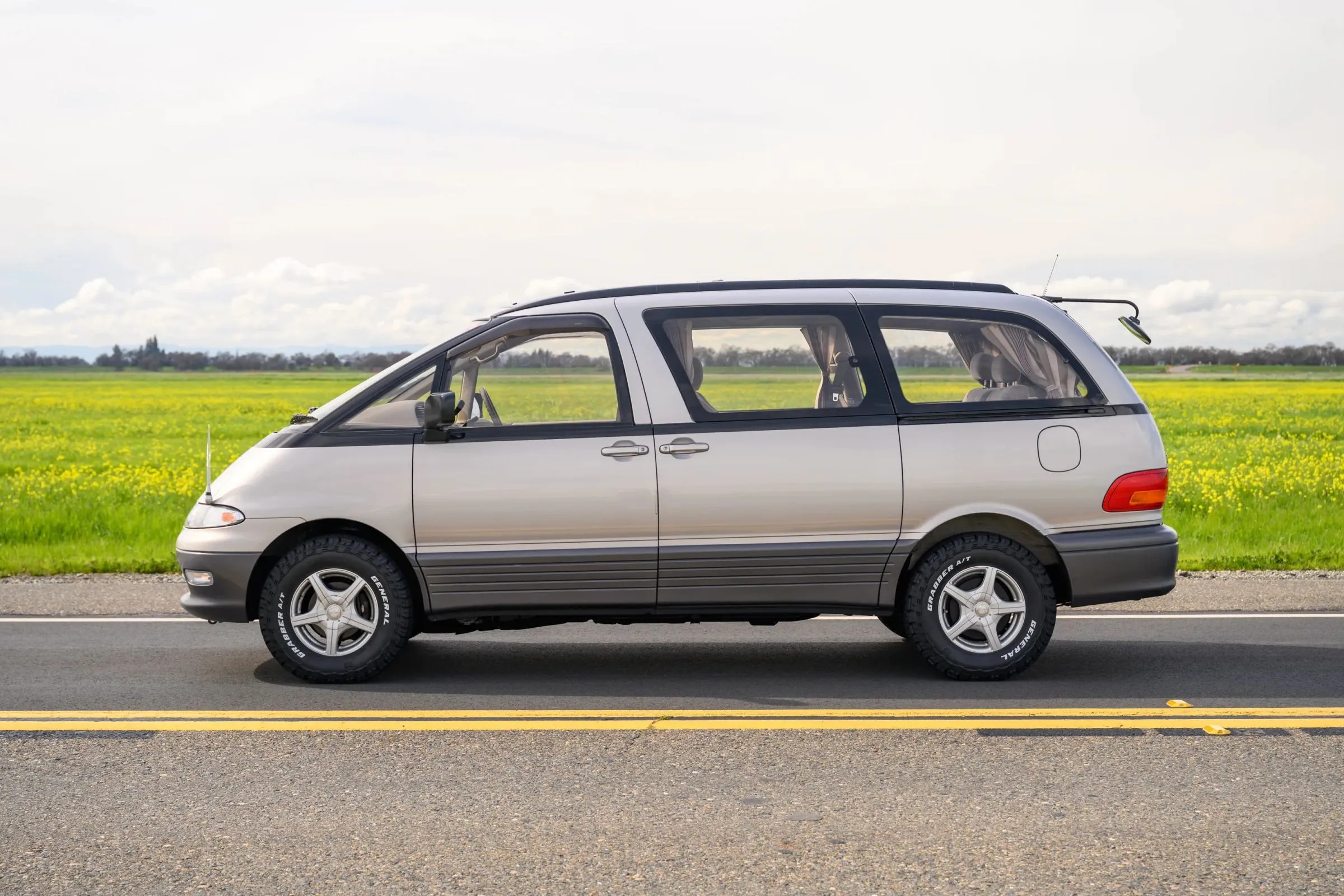 1992 Toyota Estima Lucida G