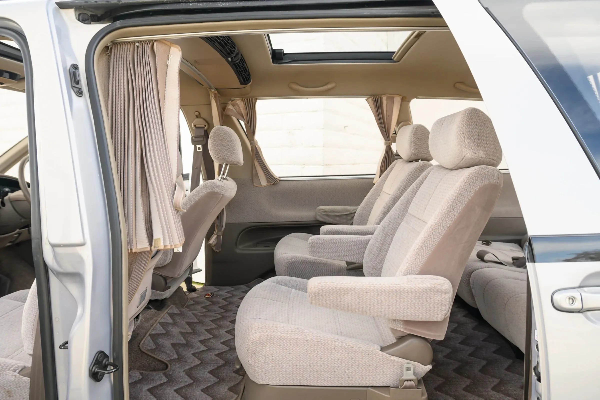 1992 Toyota Estima Lucida G