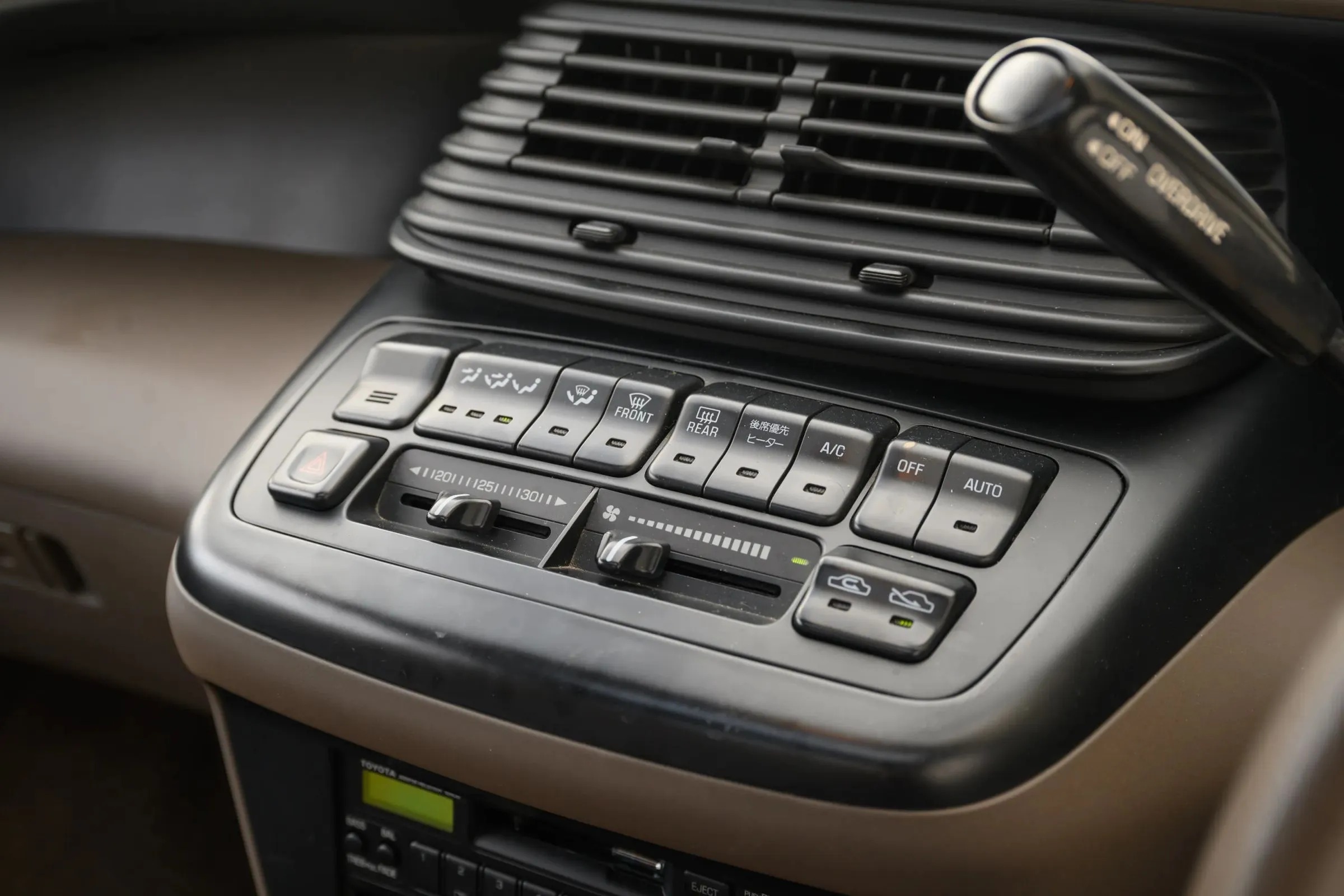 1992 Toyota Estima Lucida G