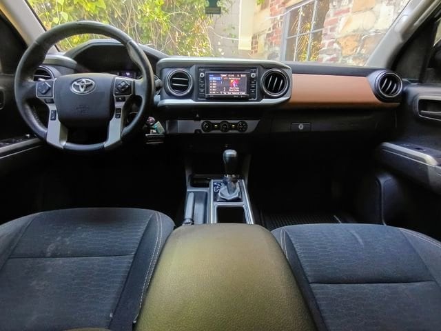 2018 Toyota Tacoma SR5