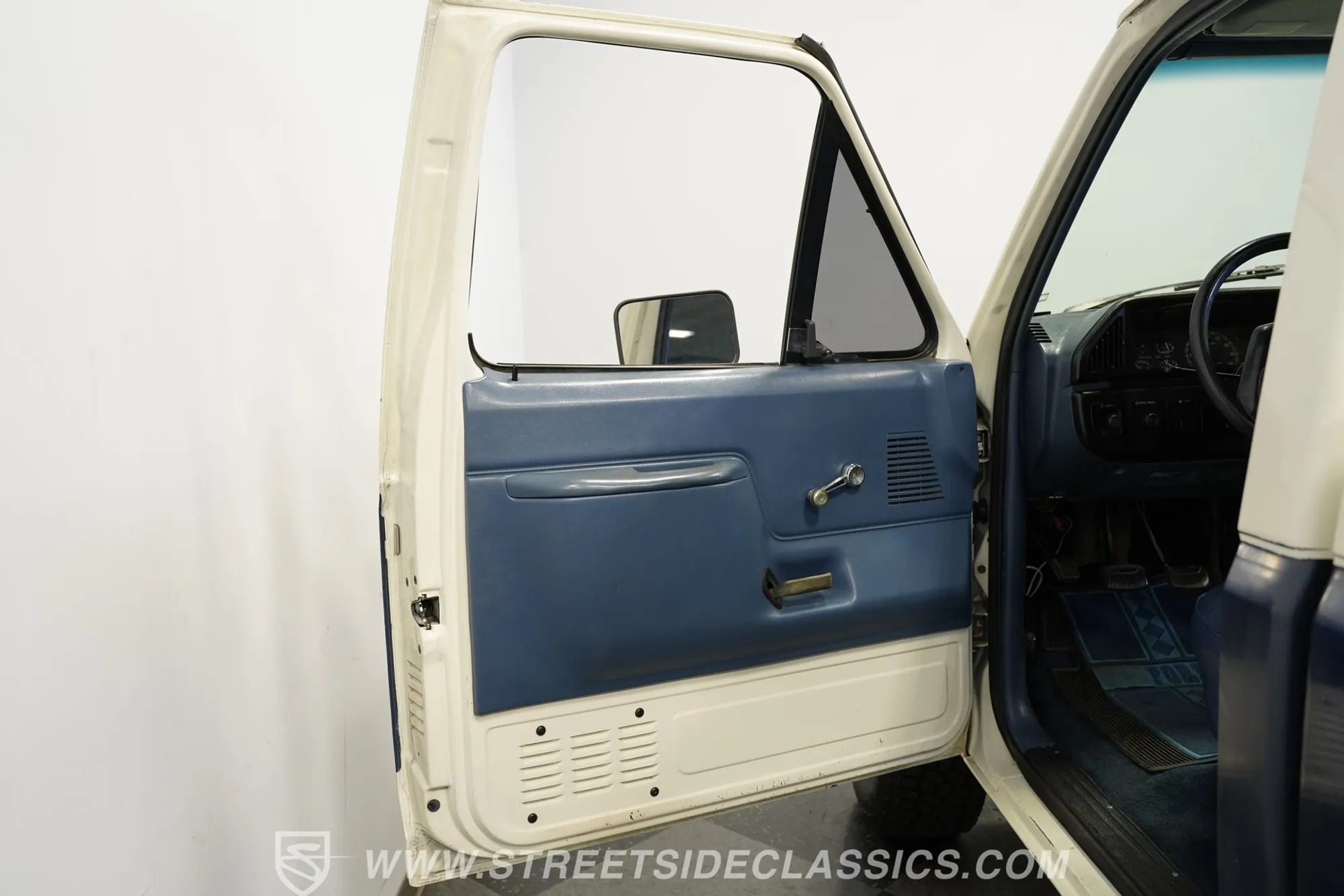 1987 Ford F-150 Custom